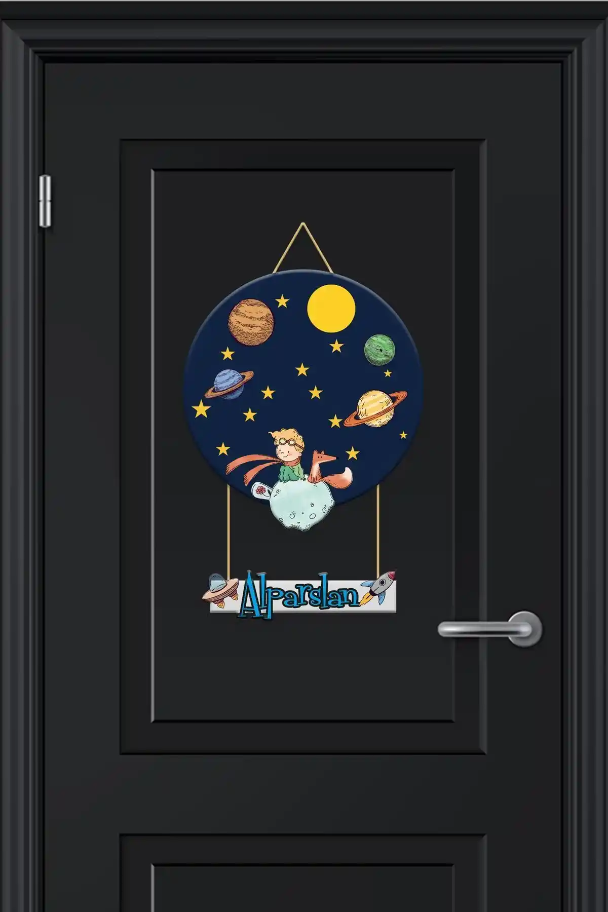 Bebek Odası Kapı Süsleri Karşılaştırması: Ahşap ve Hayvan Figürlü Seçenekler