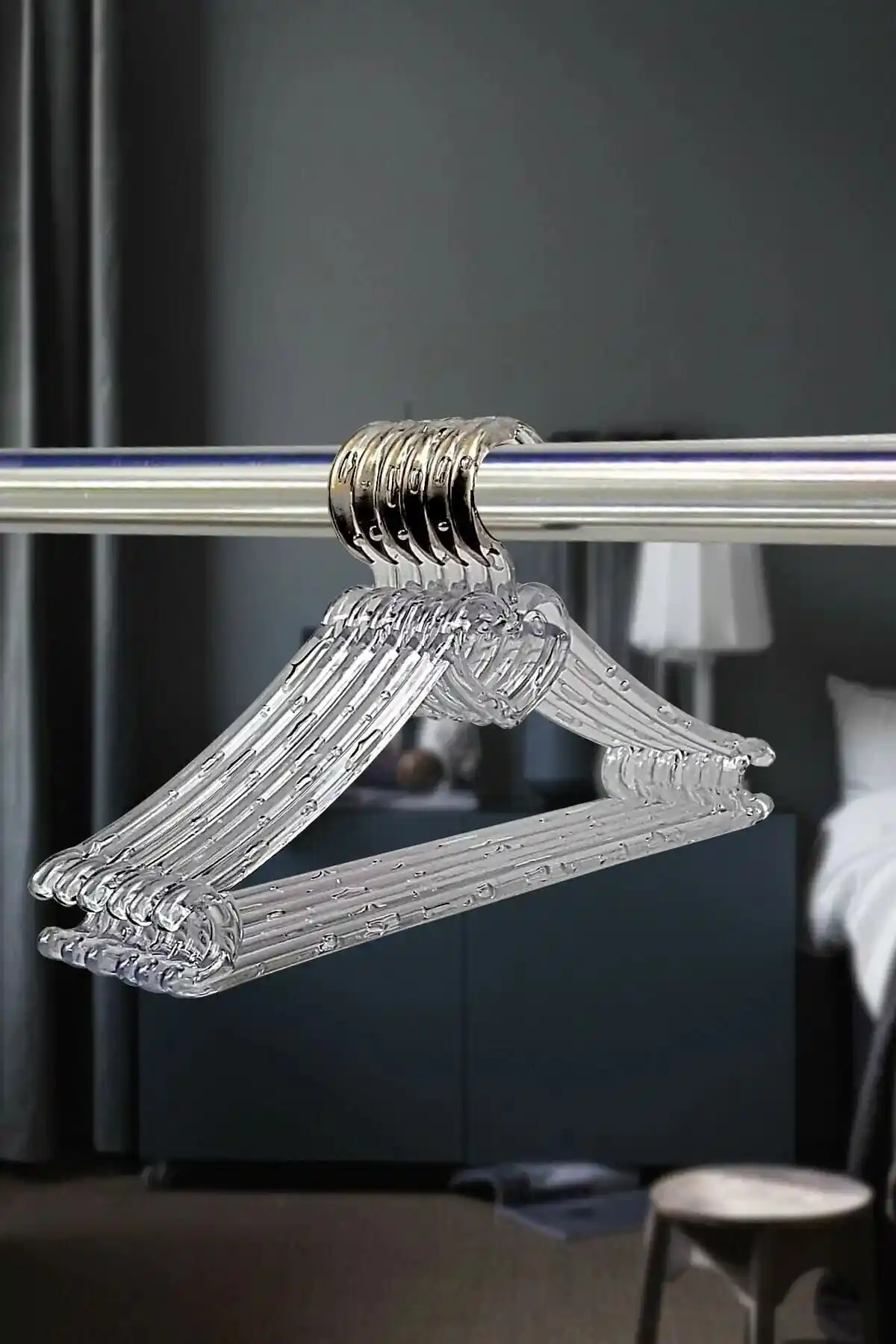 Bebek ve Çocuk Elbise Askıları Karşılaştırması: Hangi Ürün Daha Uygun