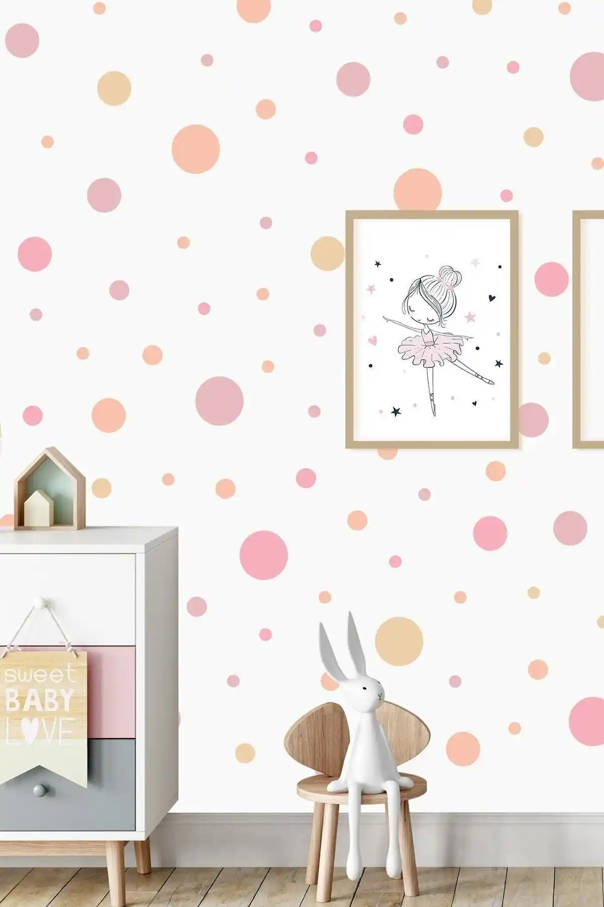 Bebek ve Çocuk Odaları İçin Pembe Tonlarda Yuvarlak Duvar Sticker Seti