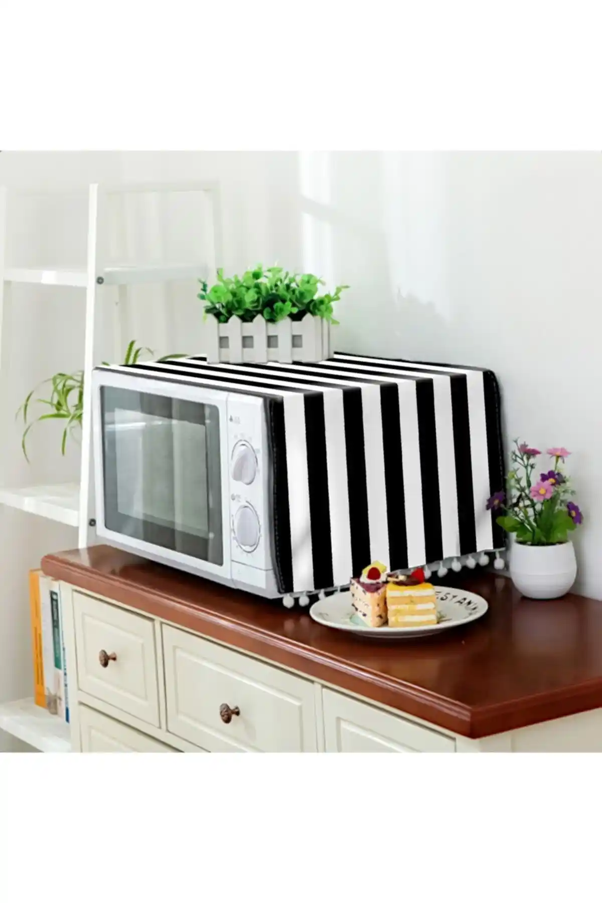 Benlisso Home Mikrodalga Fırın Örtüsü: Estetik ve Dayanıklı Mutfak Aksesuarı