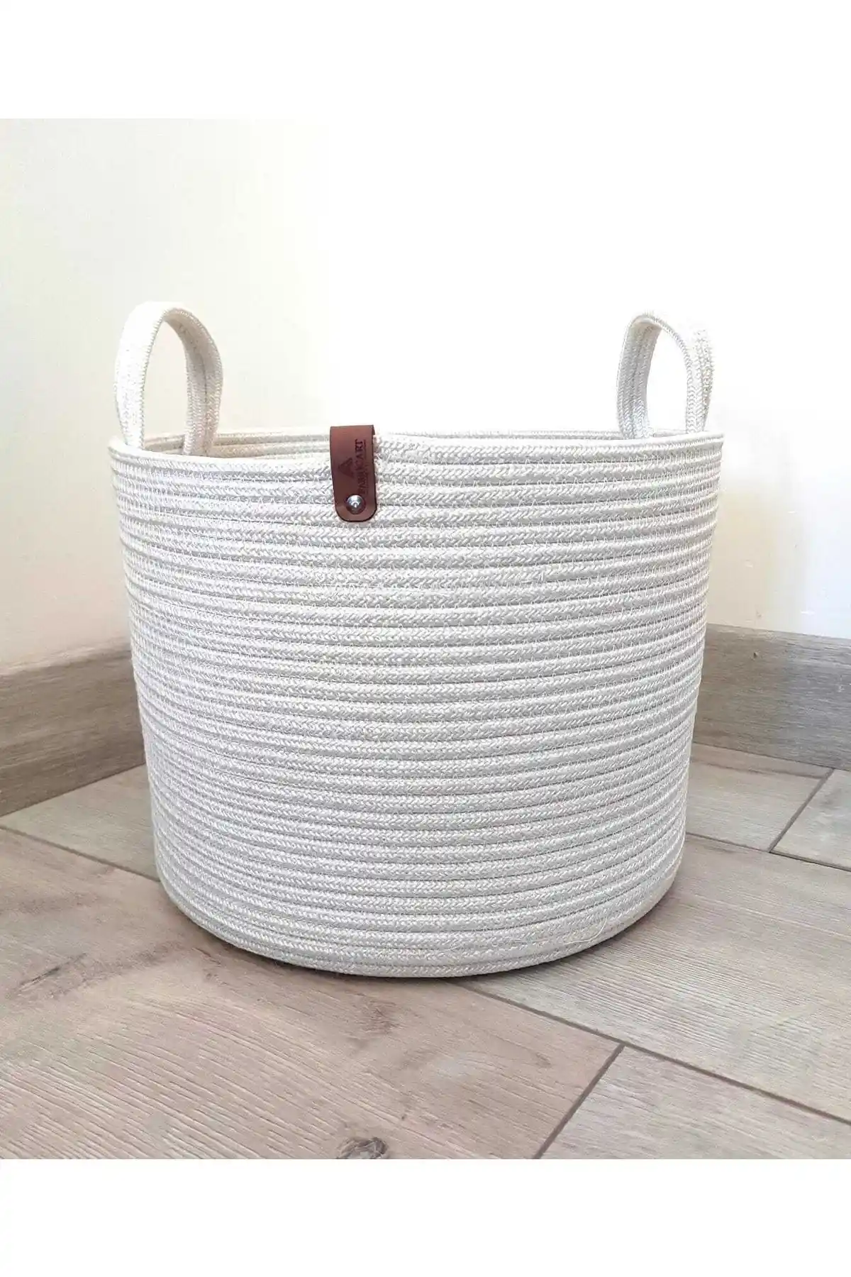 Bevez Home Çok Amaçlı Hasır Sepet: Estetik ve İşlevsellik Sunan Dekoratif Çözüm