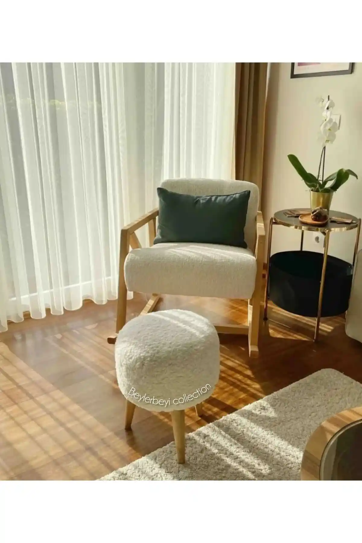 Beylerbeyi Coco Puf: Modern ve Konforlu Oturma Çözümü ile Dekorasyonunuza Şıklık Katın