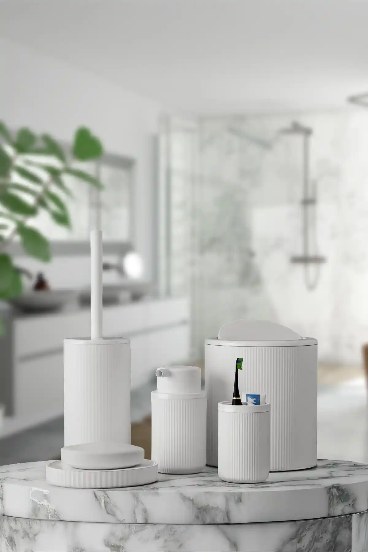 Biltas Plastik Auaro 5 Parça Beyaz Çizgili Eco Kapaklı Yuvarlak Banyo Seti Detaylı İnceleme