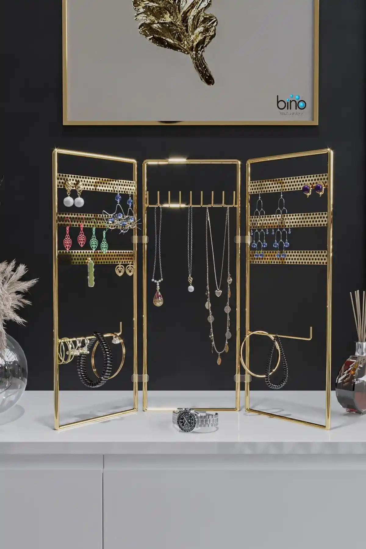 Bino Gold Altın 3'lü Takı Standı: Şık ve Fonksiyonel Takı Saklama Çözümü