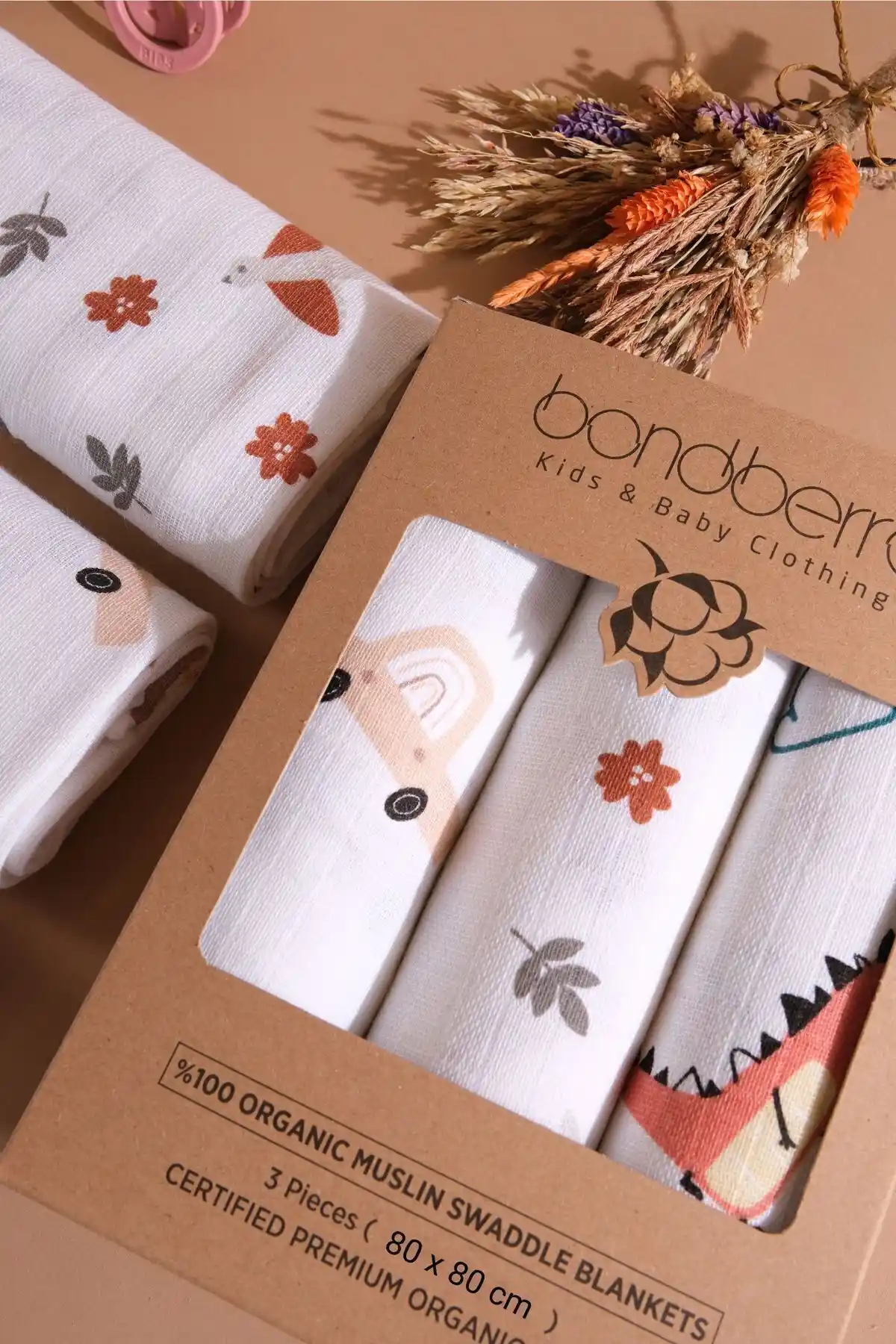 Bondberro Çok Amaçlı Müslin Örtü ve Waffle Müslin Bebek Bornozu Karşılaştırması