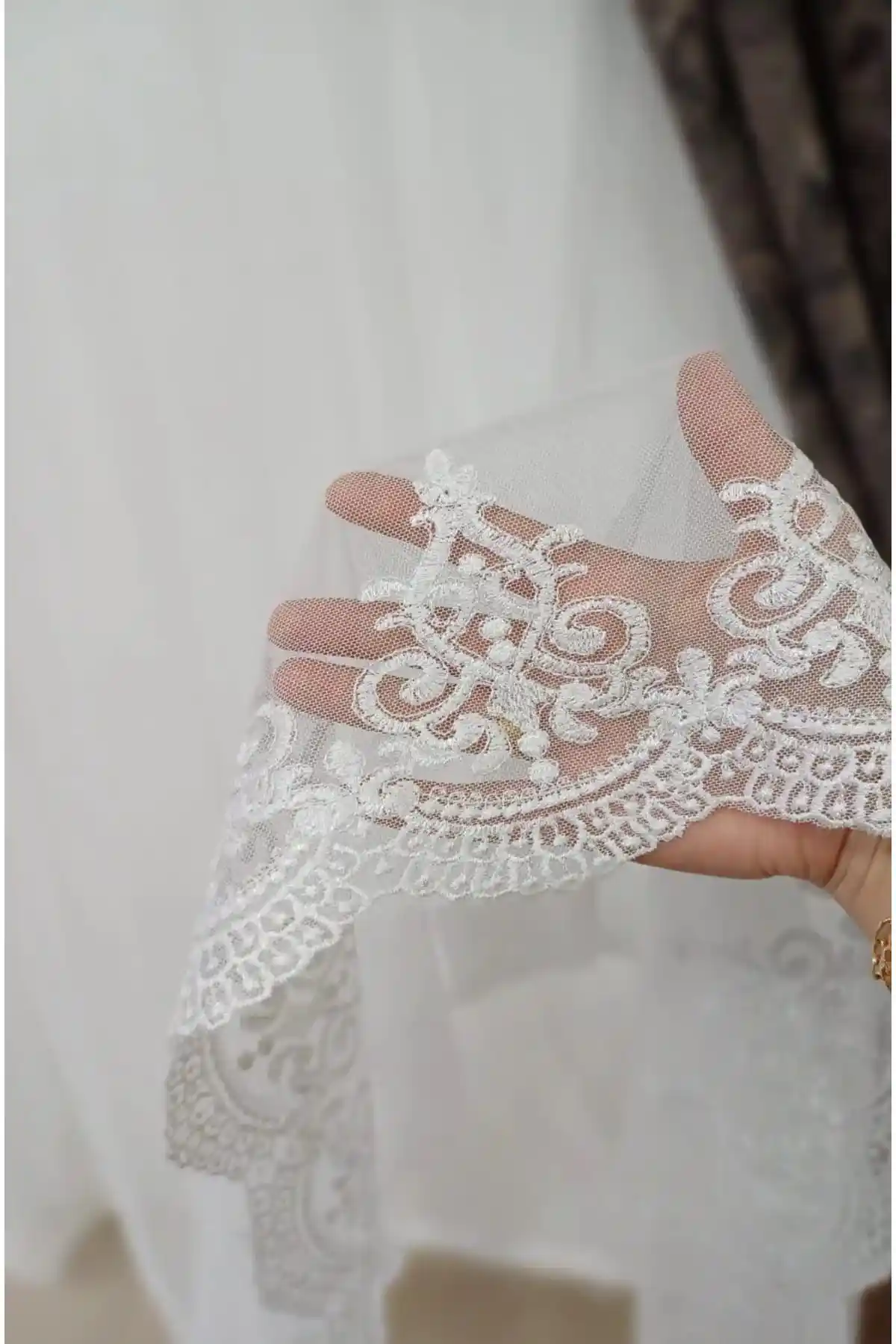 Brillant Arne Grek Tül: Şık ve İşlevsel Ev Dekorasyonu Perde Seçeneği