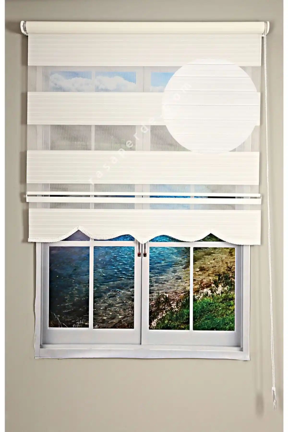 Brillant Beyaz Zebra Geniş Plise Perde O1: Modern ve Fonksiyonel Dekorasyon Seçeneği