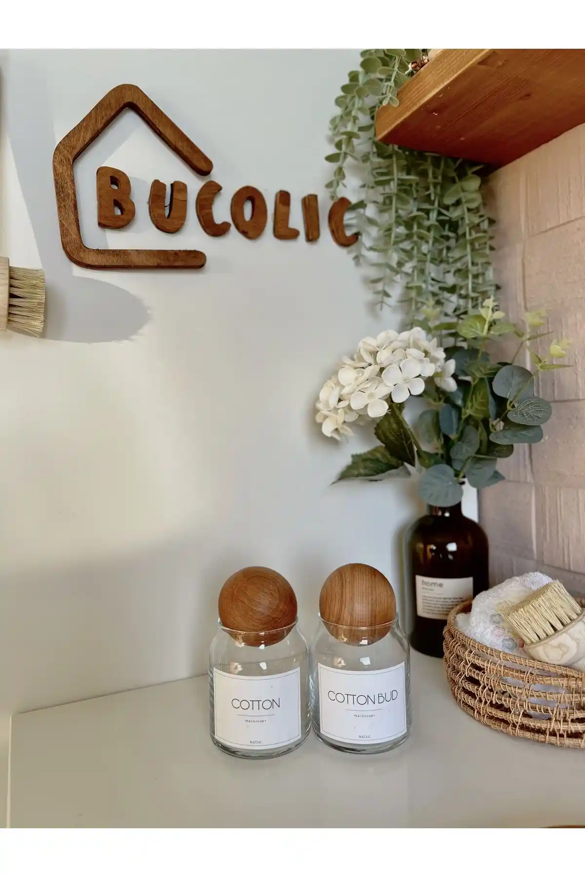 Bucolic 2’li Ahşap Kapaklı Cam Pamukluk Seti: Şık ve Çok Yönlü Depolama Çözümü