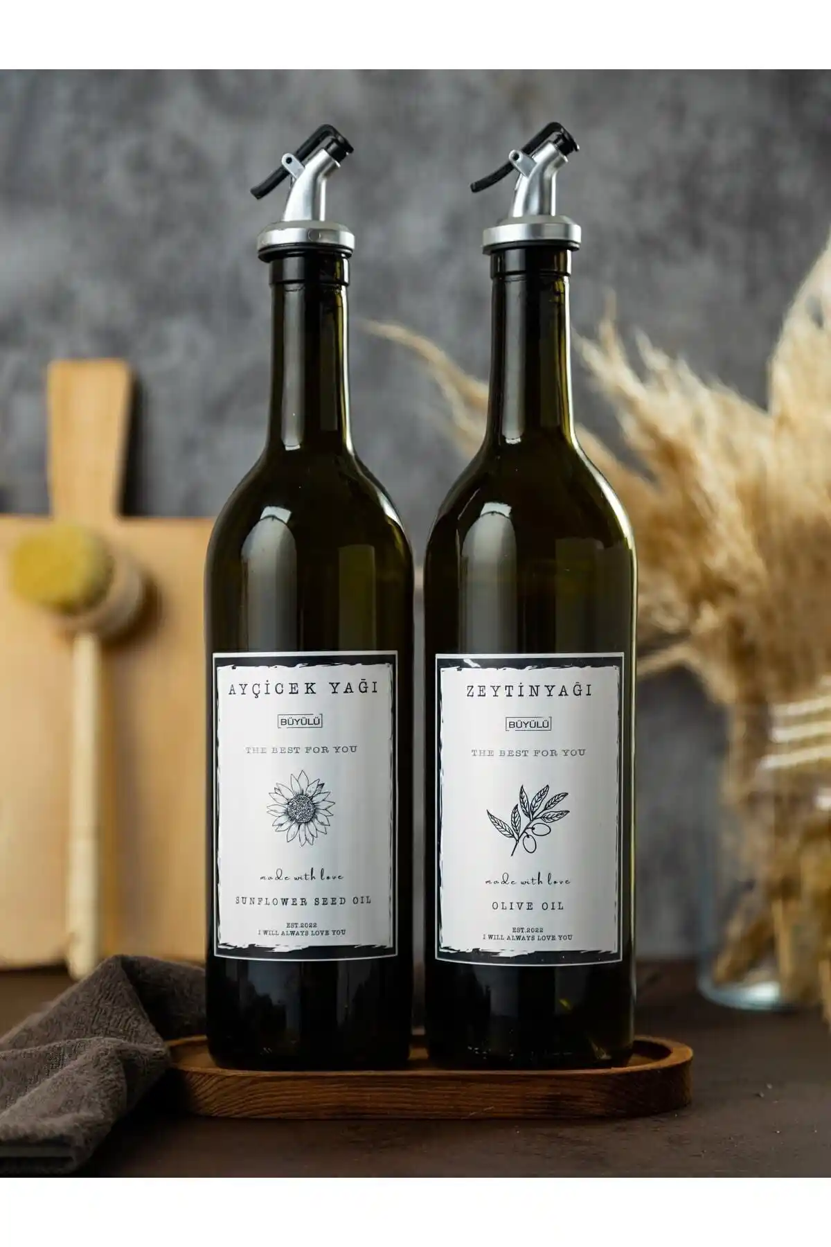 Büyülü Home Ahşap Standlı Amber 750 ml Zeytinyağı ve Açıçek Yağ Şişesi Seti