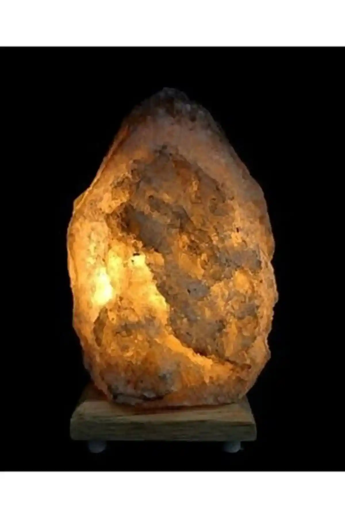 Çankırı Kaya Tuz Lambası: Sağlık ve Dekorasyon İçin Doğal Hava Temizleyici