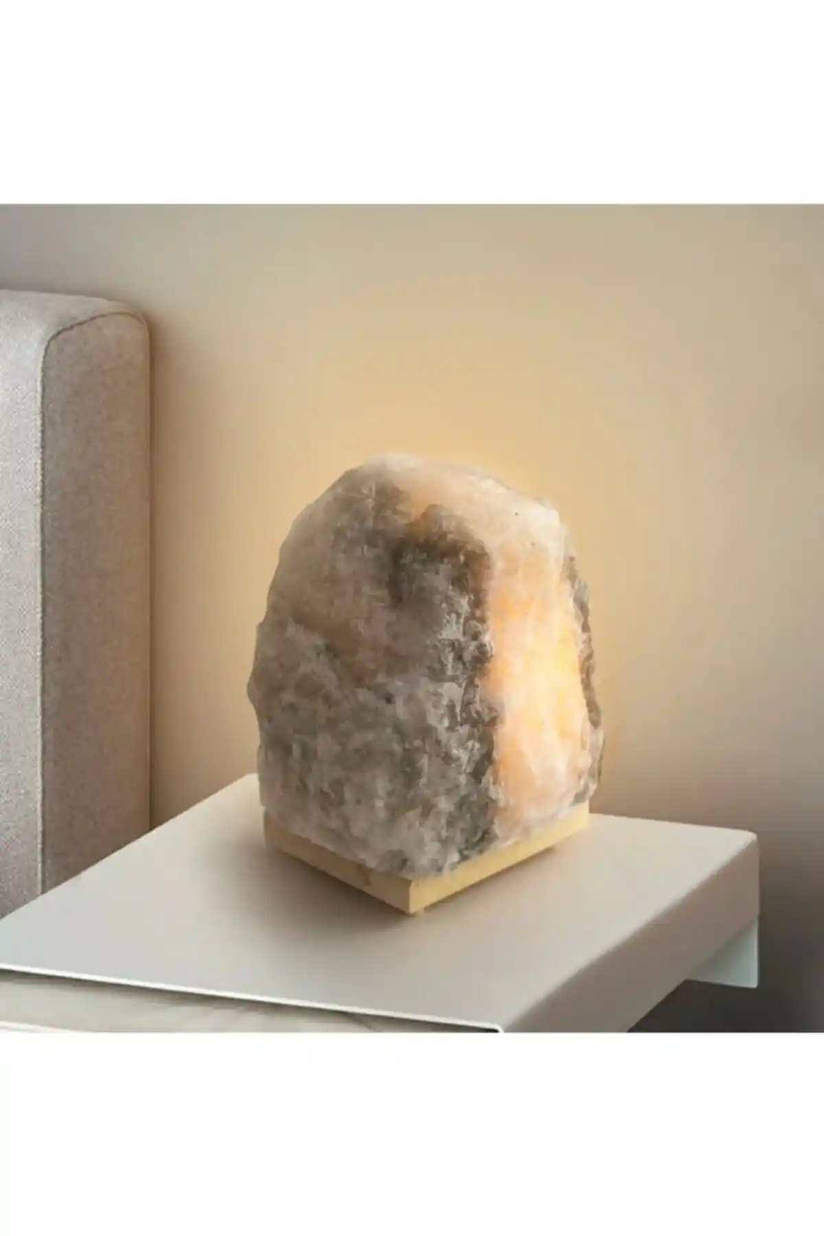 Çankırı Kaya Tuzu Lambası: Sağlık ve Estetiği Bir Arada Sunan Doğal Aydınlatma Seçeneği