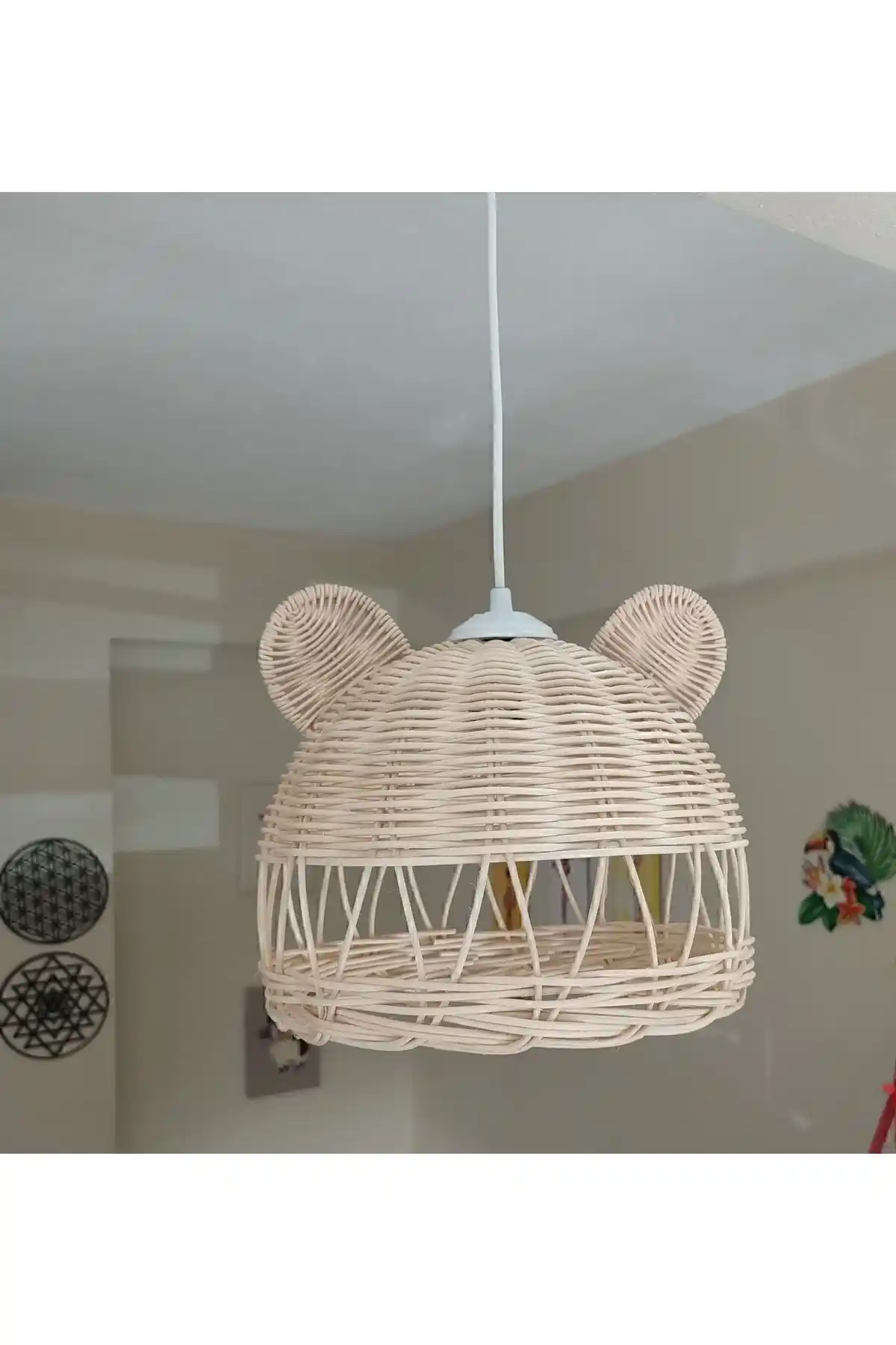 Çocuk Odası Avizesi Karşılaştırması: Rattan Bambu ve Kumaş Baskılı Modeller