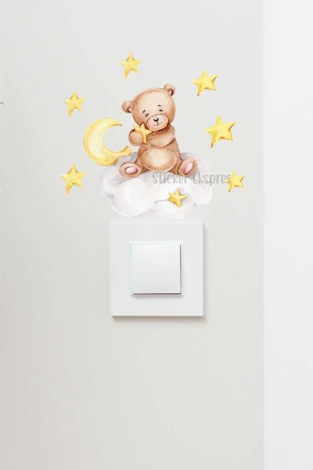 Çocuk Odası Dekorasyonunda Renkli ve Dayanıklı Sticker Ekspres Yıldız Tutan Ayıcık Priz Sticker