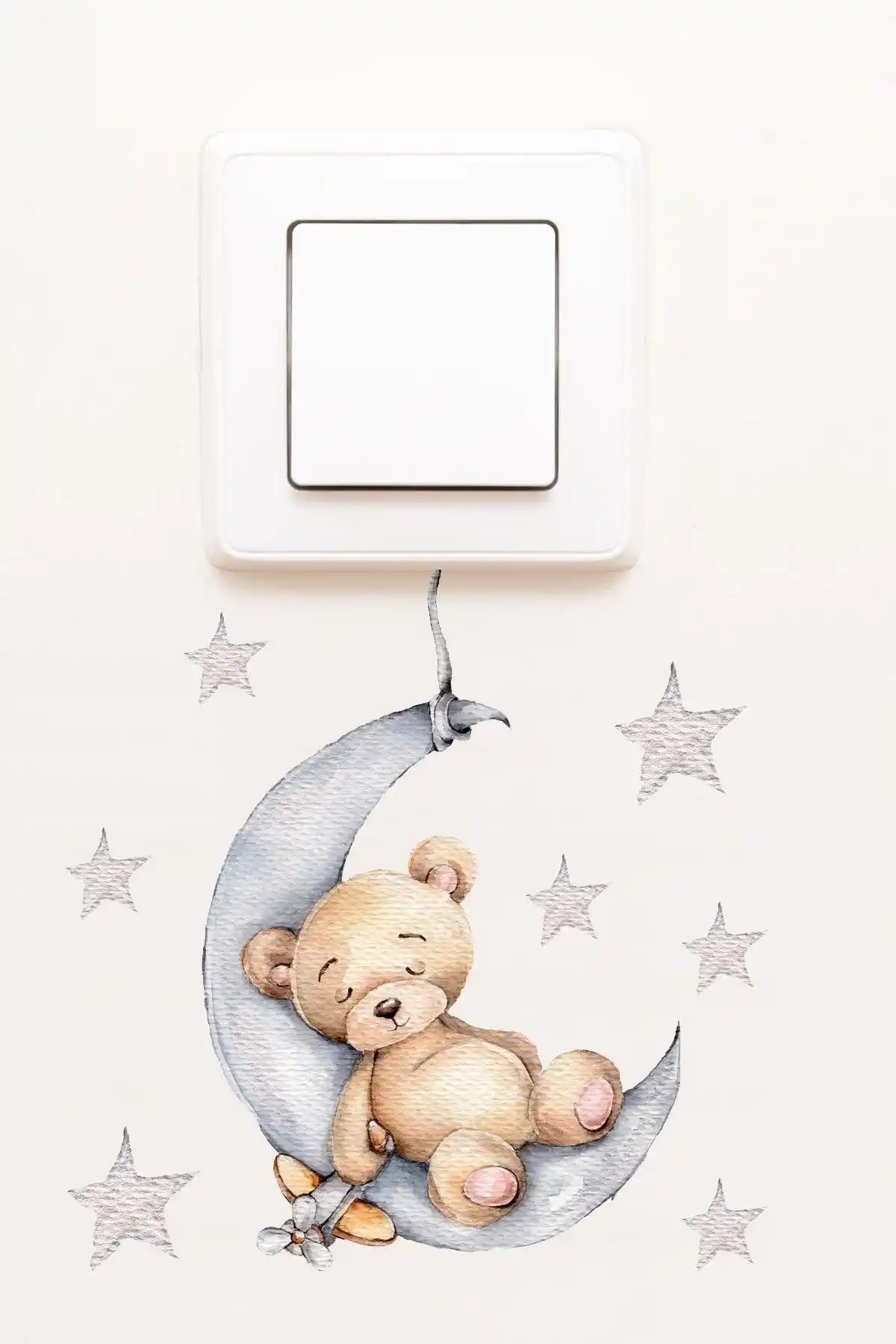 Çocuk Odası Dekorasyonunda Sevimli Hayvan Figürleri ve Priz Sticker Karşılaştırması