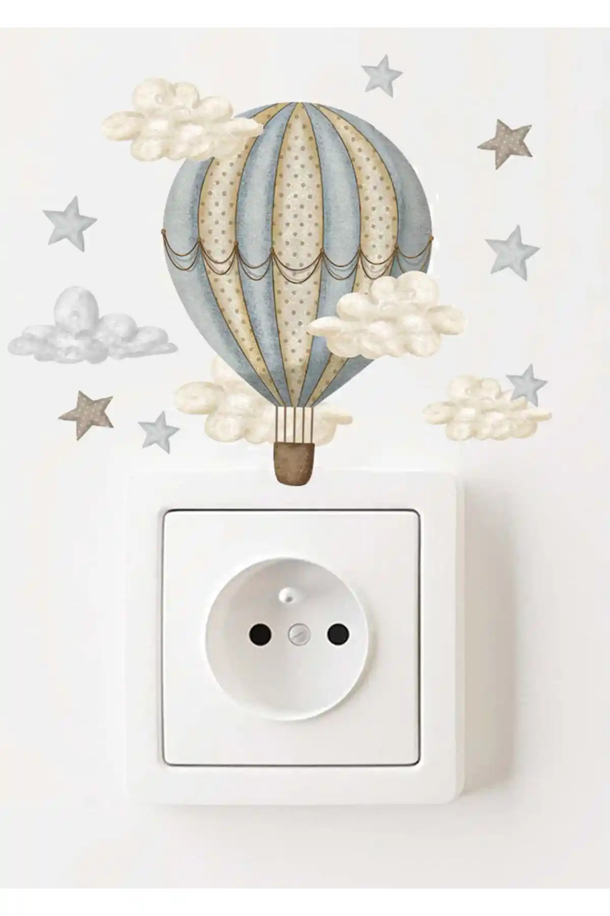 Çocuk Odası Dekorasyonunda Sim Tasarım Priz ve TUGİBU Retro Balonlar Karşılaştırması