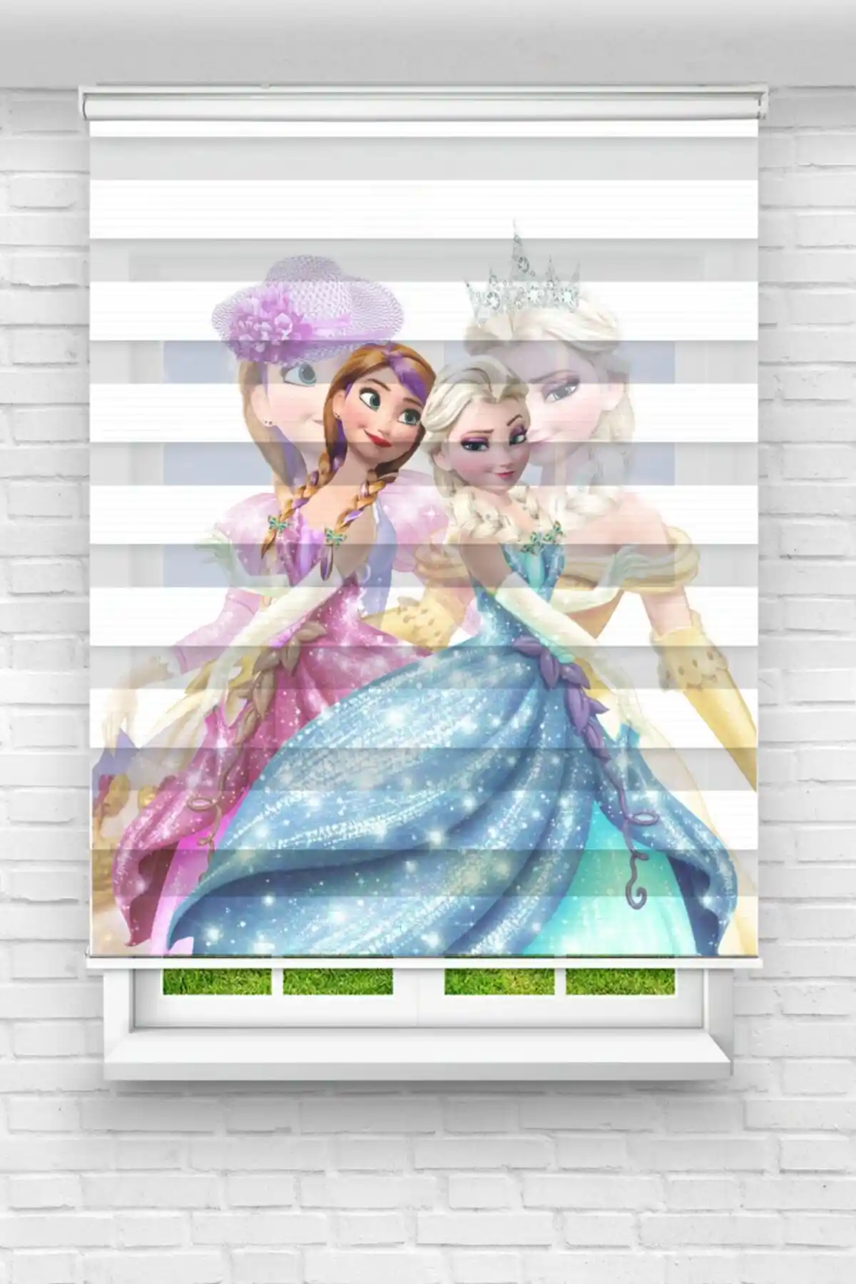 Çocuk Odası İçin Prenses Elsa ve Anna Temalı Zebra Perde - Kaliteli ve Dayanıklı Tasarım