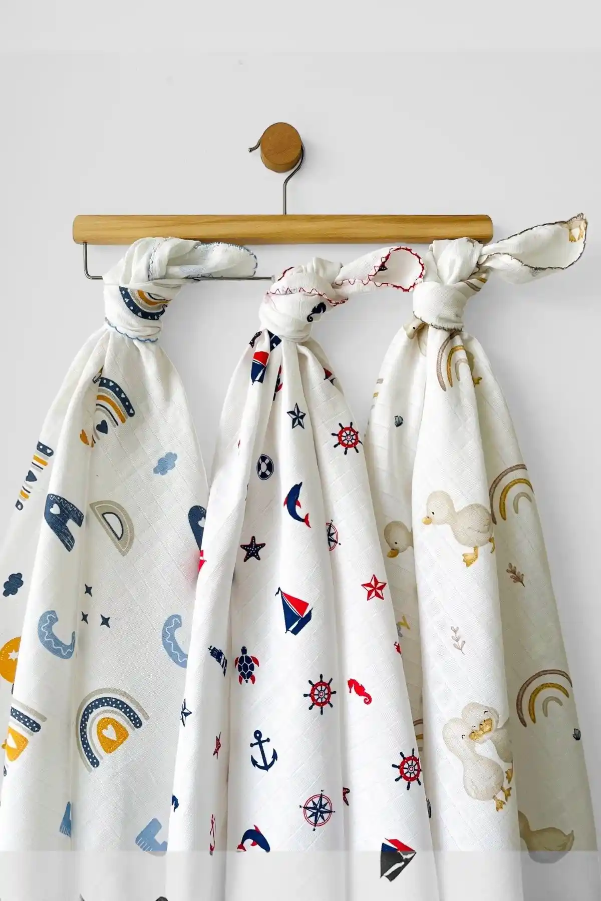 COOLMINIES ve EIFIN Çok Amaçlı Müslin Örtü Setleri Karşılaştırması