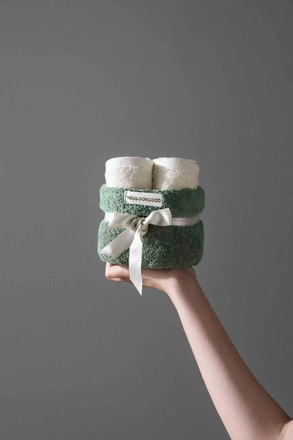 COTTONMANIA Carmine Bouquet Olive Modern ve Şık Pamuklu Yüz Havlusu Seti