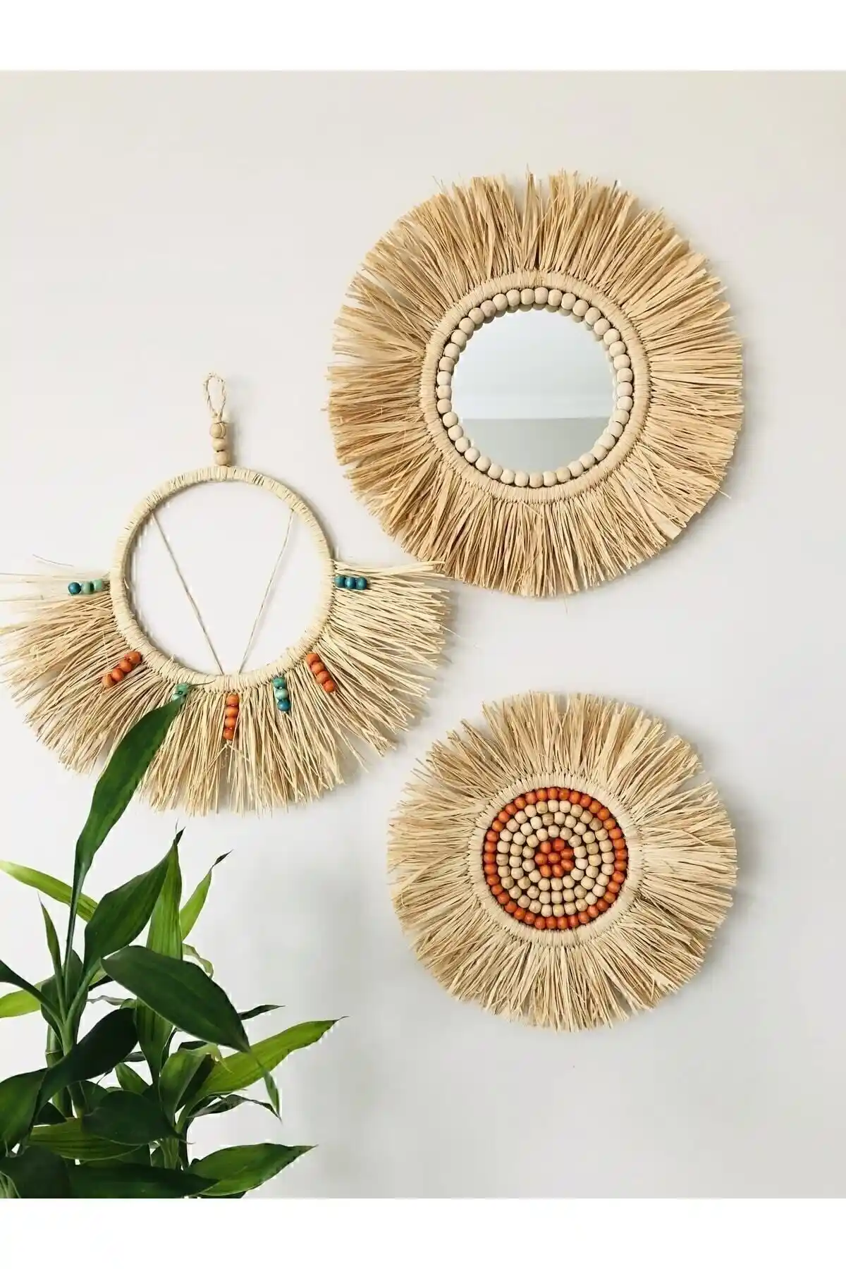 Dekoratif Aynalar Karşılaştırması: Bohem ve Modern Tasarımların Özellikleri ve Kullanıcı Yorumları