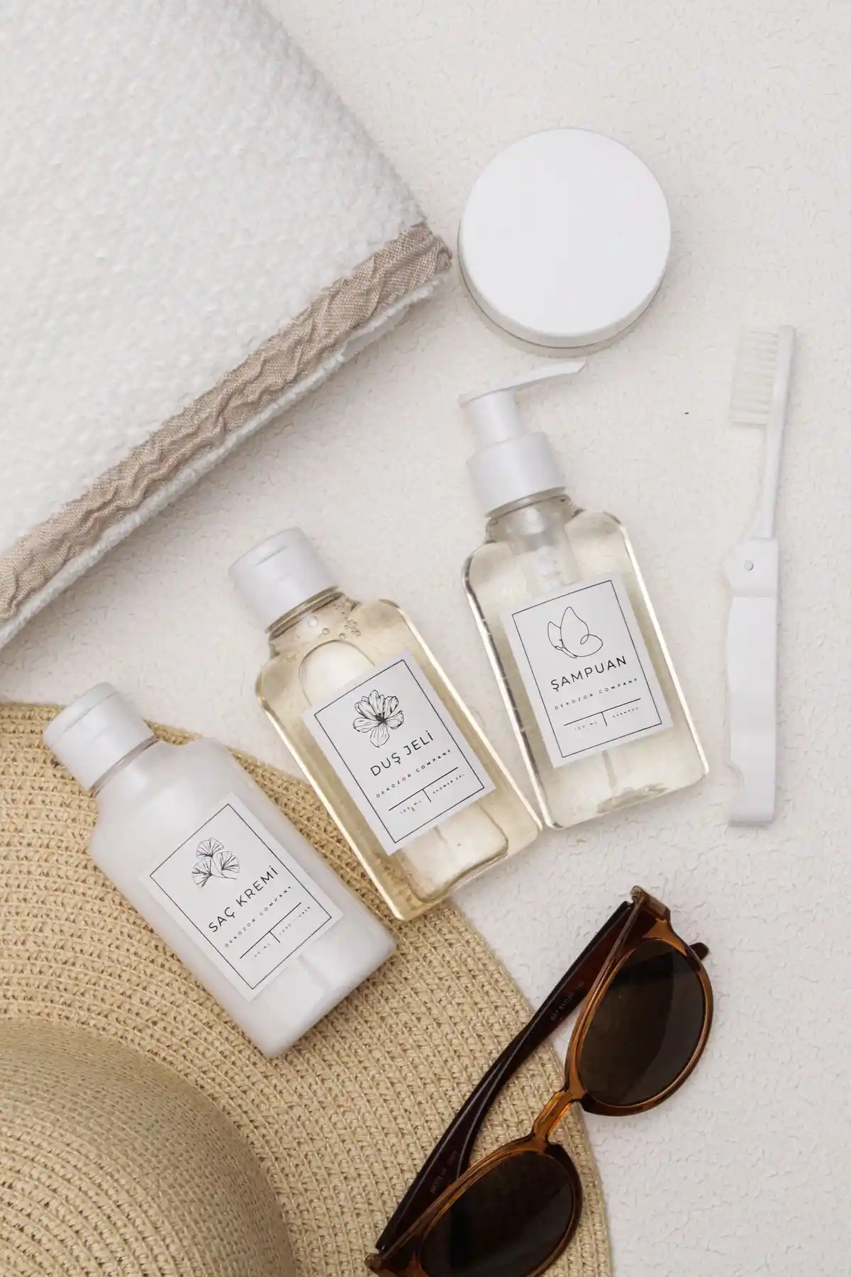 DEKOZOR Pratik Seyahat Seti: Hafif ve Dayanıklı Kişisel Bakım Çözümleri