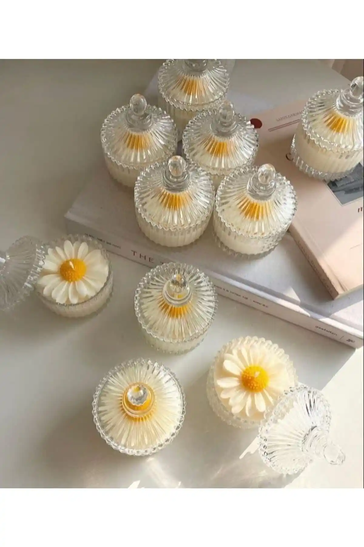 Derincandle Dekoratif Tekli Mum Papatya Mika Şekerlik Estetik ve İşlevsellik Sunar