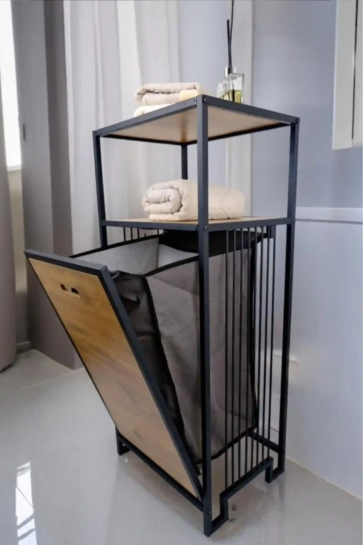 Digithome Çok Amaçlı Metal Banyo Düzenleyici Modern Tasarım ve Geniş Depolama Alanı