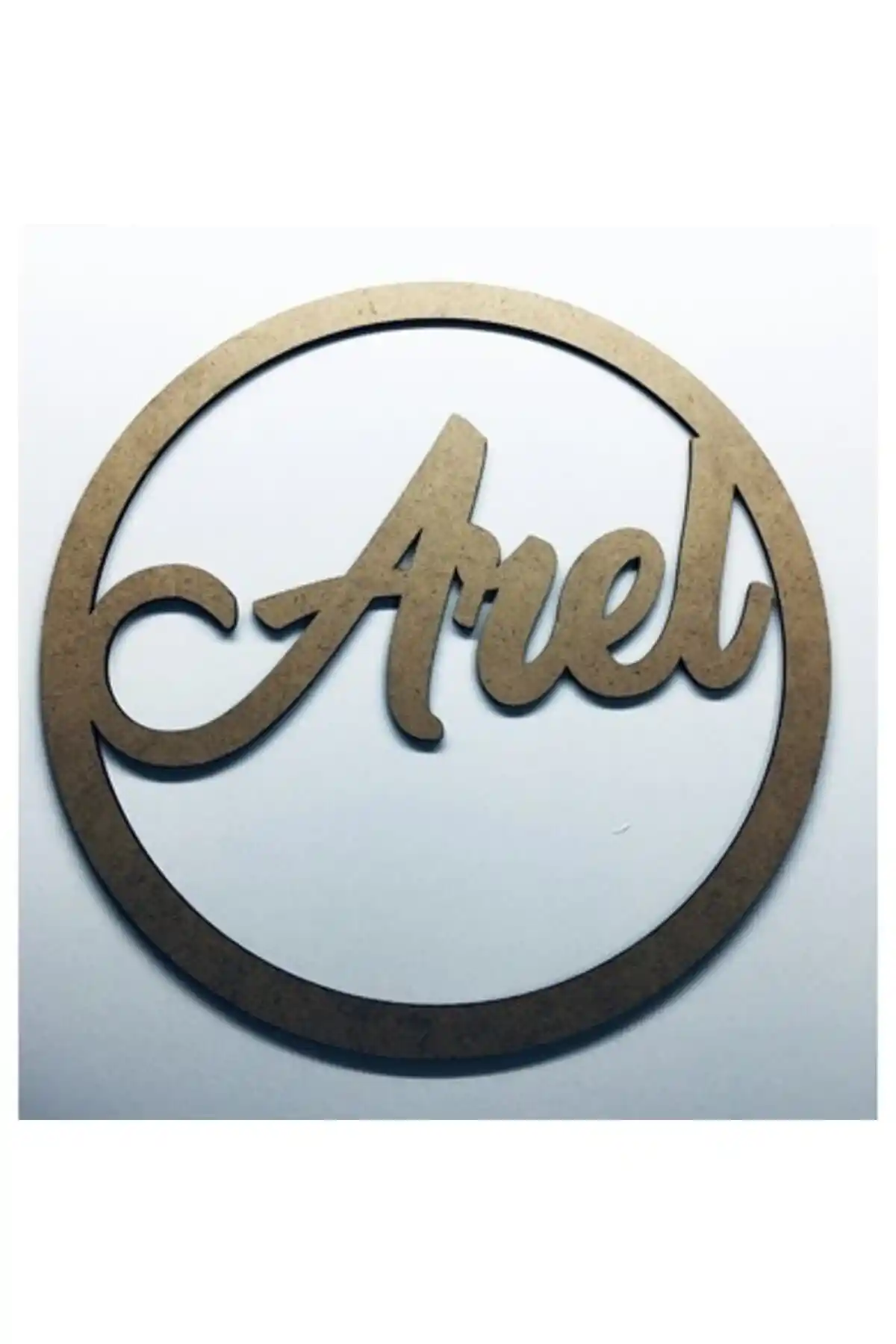 Doğal Ahşap Kapı Süsü ile Ev Dekorasyonunuza Samimiyet Katın