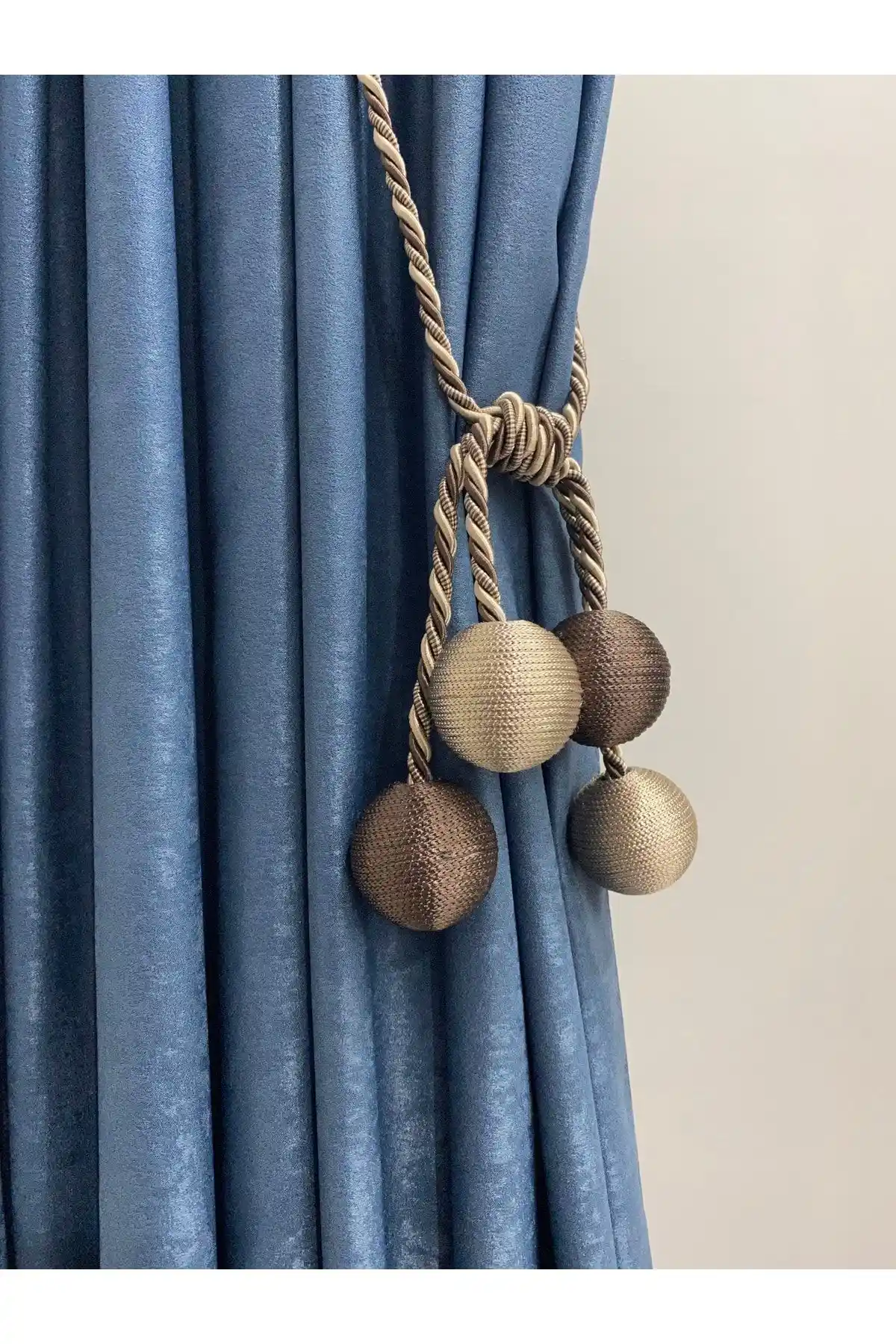 DÖRTTOP Modern Sarım 4 Toplu Braçol Kornişe Takmatik Ipli Perde Dekorasyonunda Estetik ve İşlevsellik