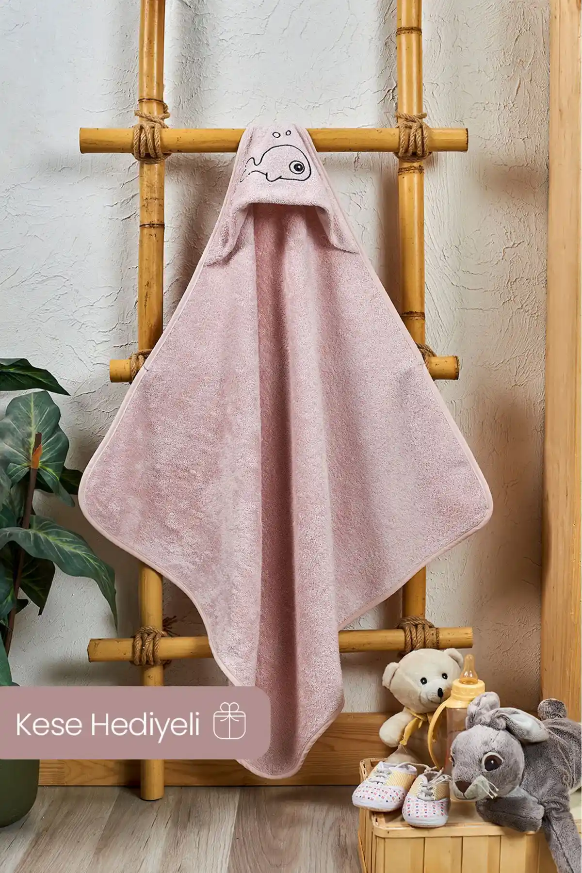 Eifin Bambu Balık Nakışlı Bebek Havlu Kundak ve Kese Seti Yüksek Kalite ve Doğallık