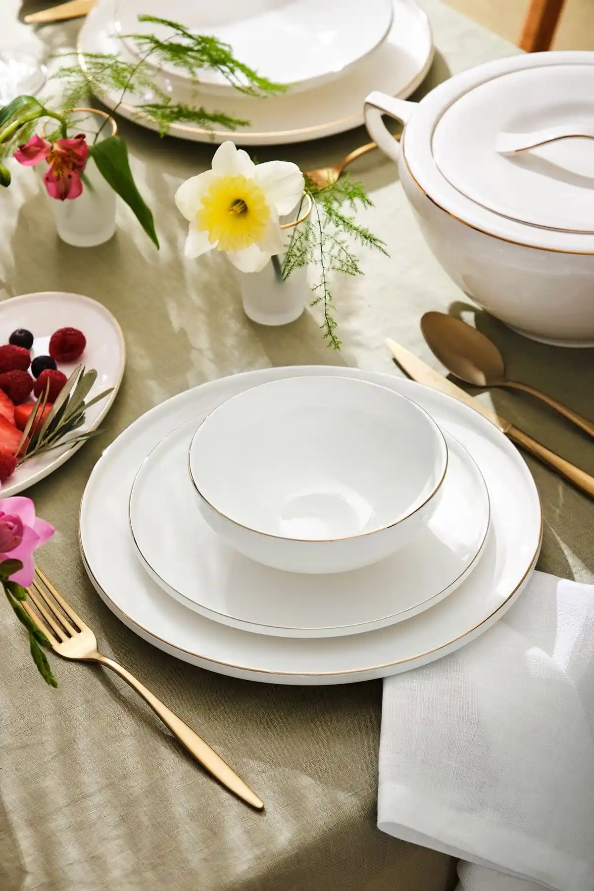 Emsan Fine Bone Freya Yuvarlak Gold 60 Parça 12 Kişilik Porselen Yemek Takımı