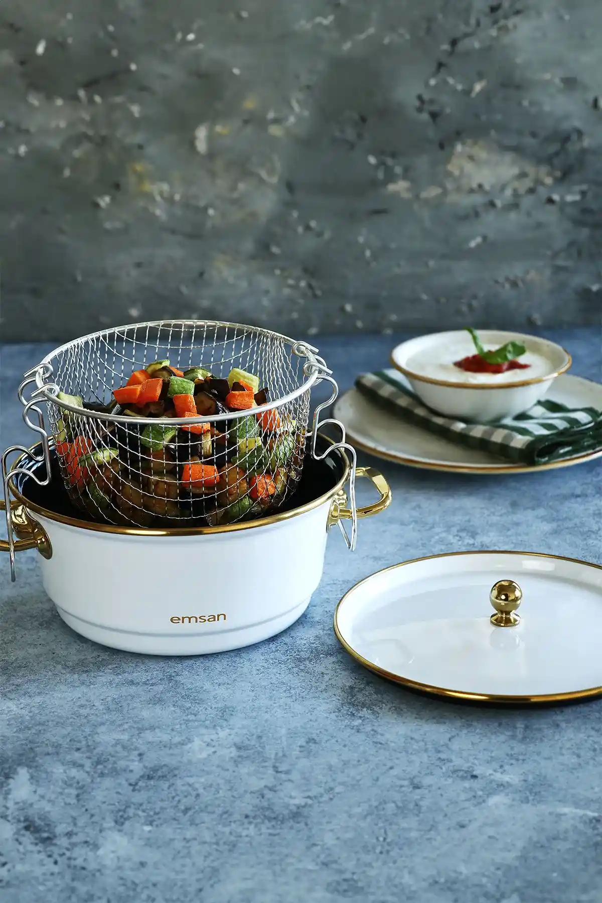 Emsan Troy Emaye Kızartma Tenceresi Beyaz 24 Cm Geniş ve Dayanıklı Mutfak Gereci