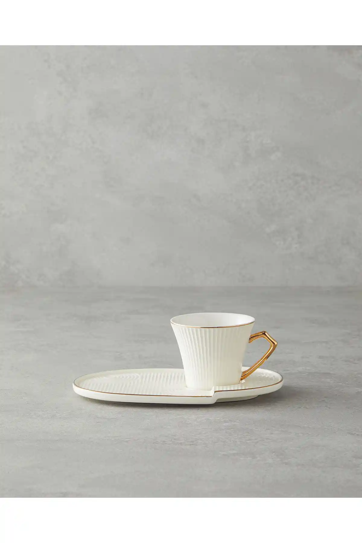 English Home Terra Yeni Bone Çin Seramik Kahve Fincan Takımı Klasik ve Şık Tasarım