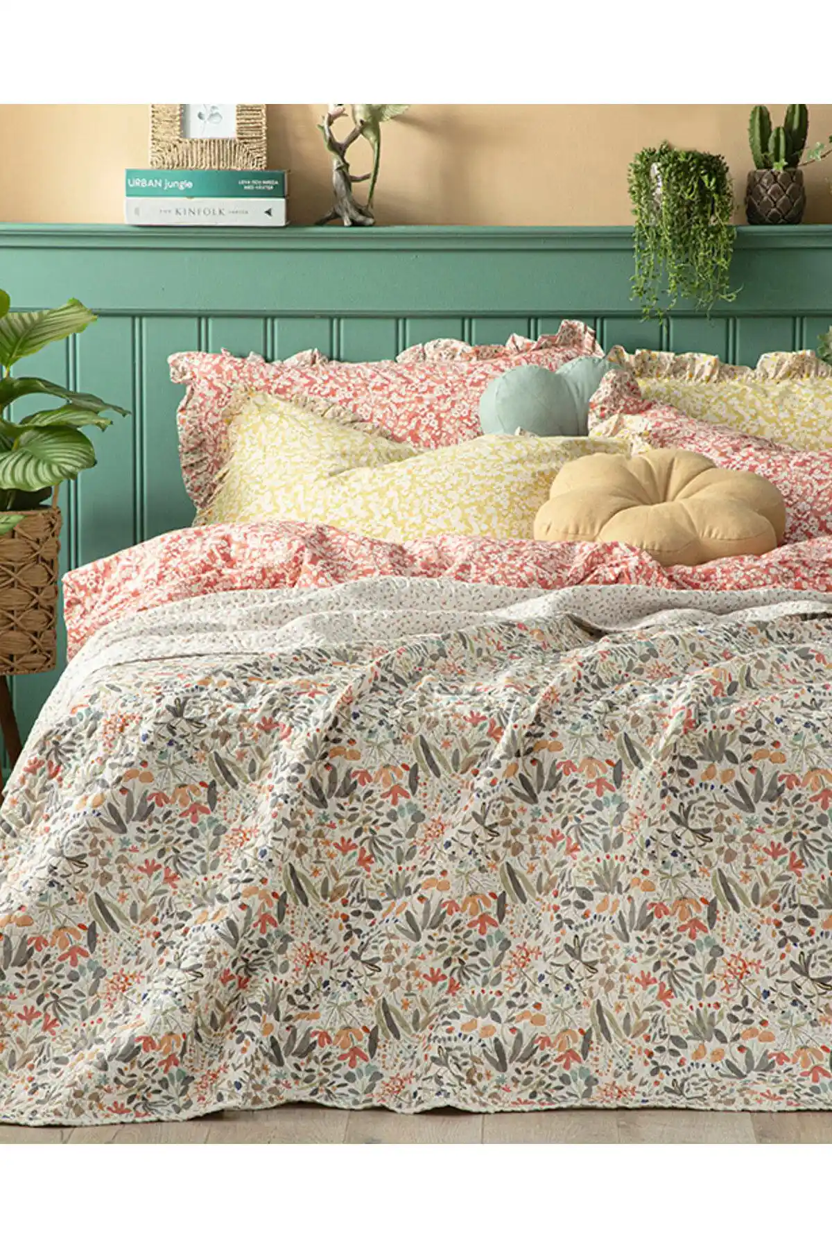 English Home Wild Forest Çift Kişilik Pembe Çok Amaçlı Yatak Örtüsü ve Dekoratif Tekstil