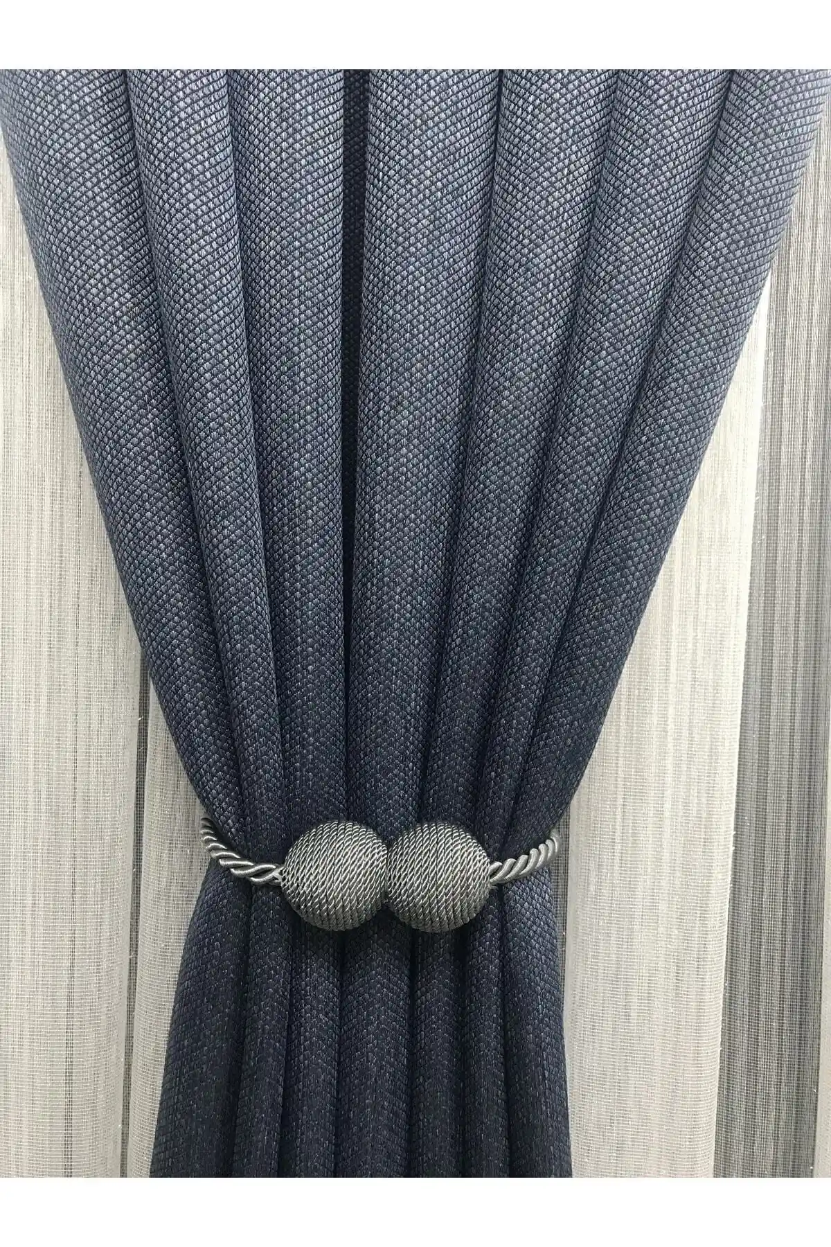 Erdoğanlar Koza Mıknatıslı Perde Tokası: Modern ve Şık Dekorasyon Çözümü