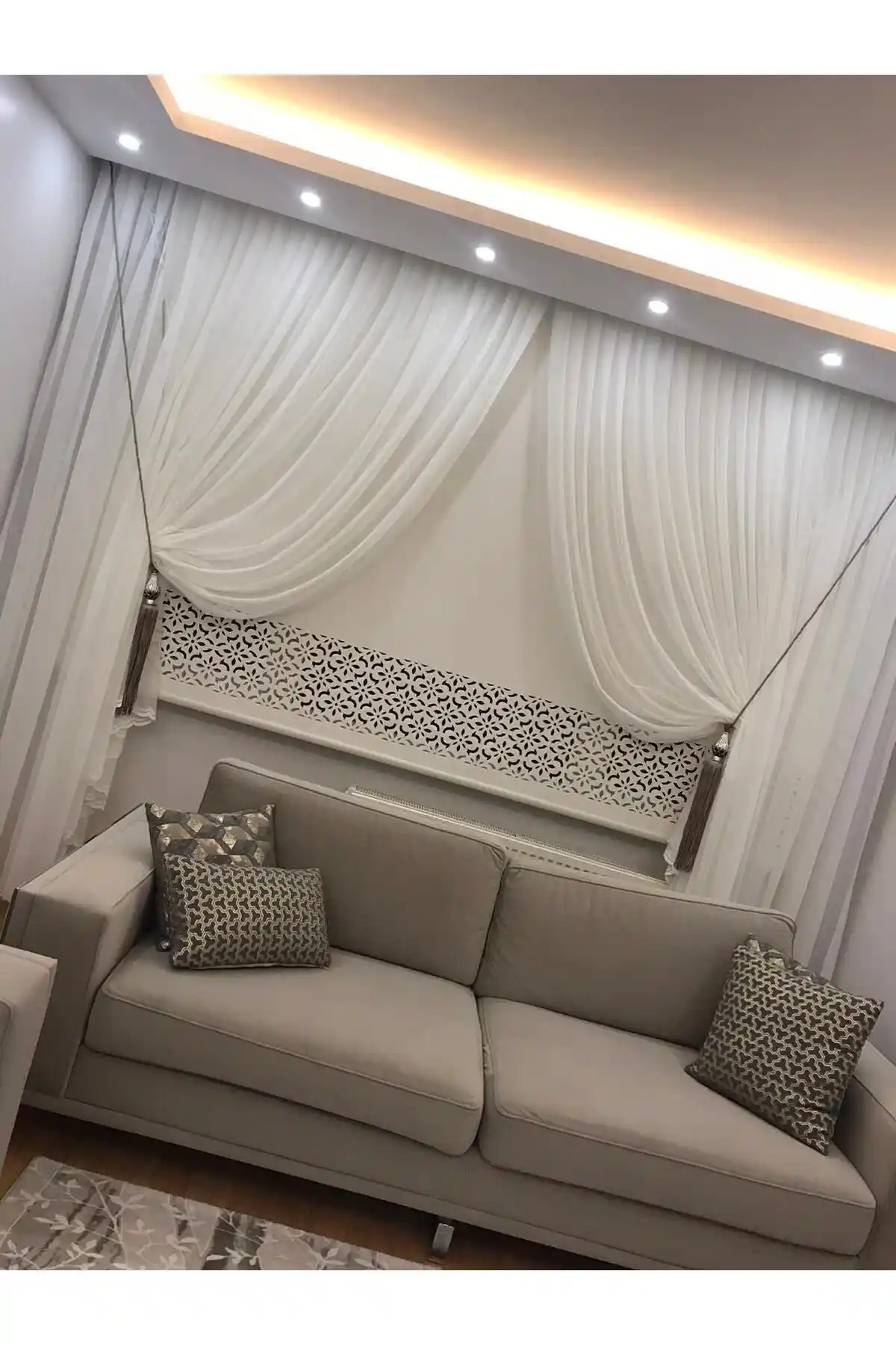 ESDEH Lazer Kesim Kalın Mat Stor Perde Modern Tasarım ve Dayanıklılık