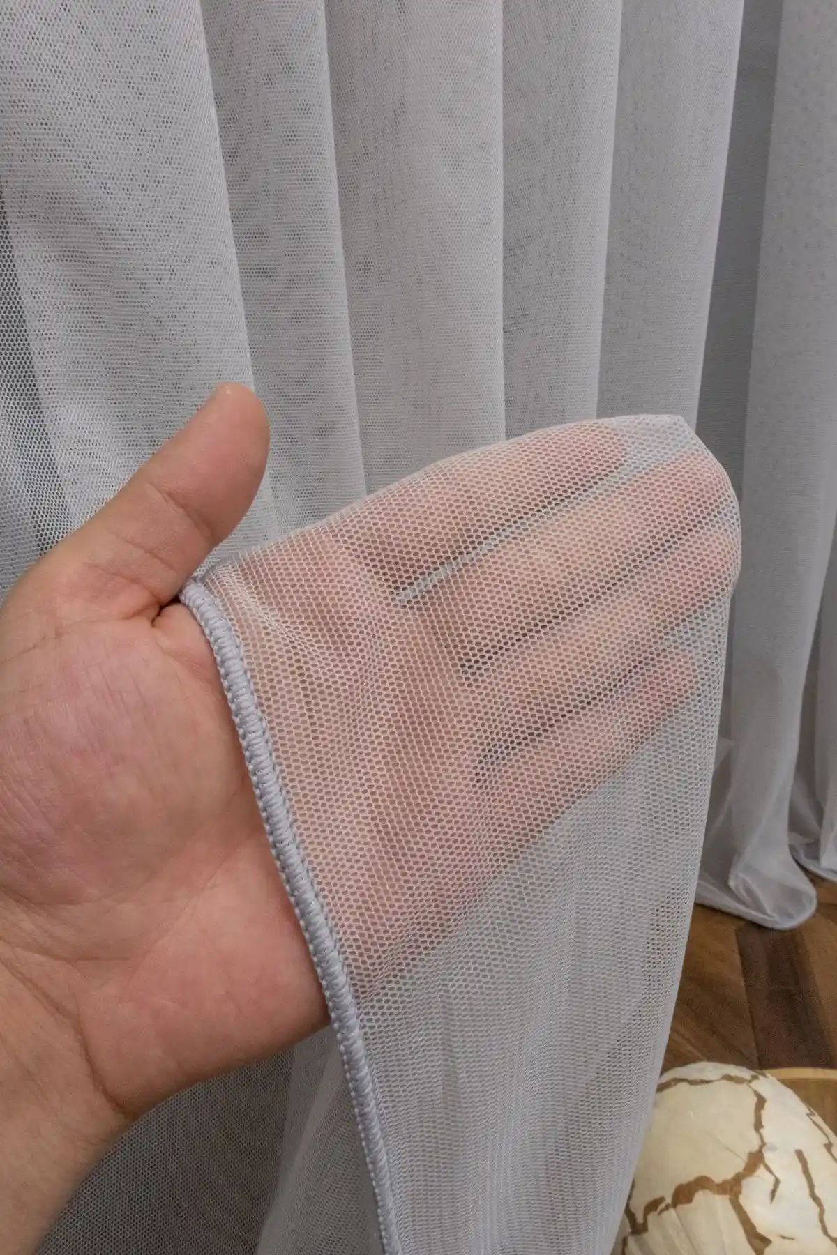 Esse Home Düz Tül Perde Gri Modern Tasarım ve Dayanıklılık Özellikleri