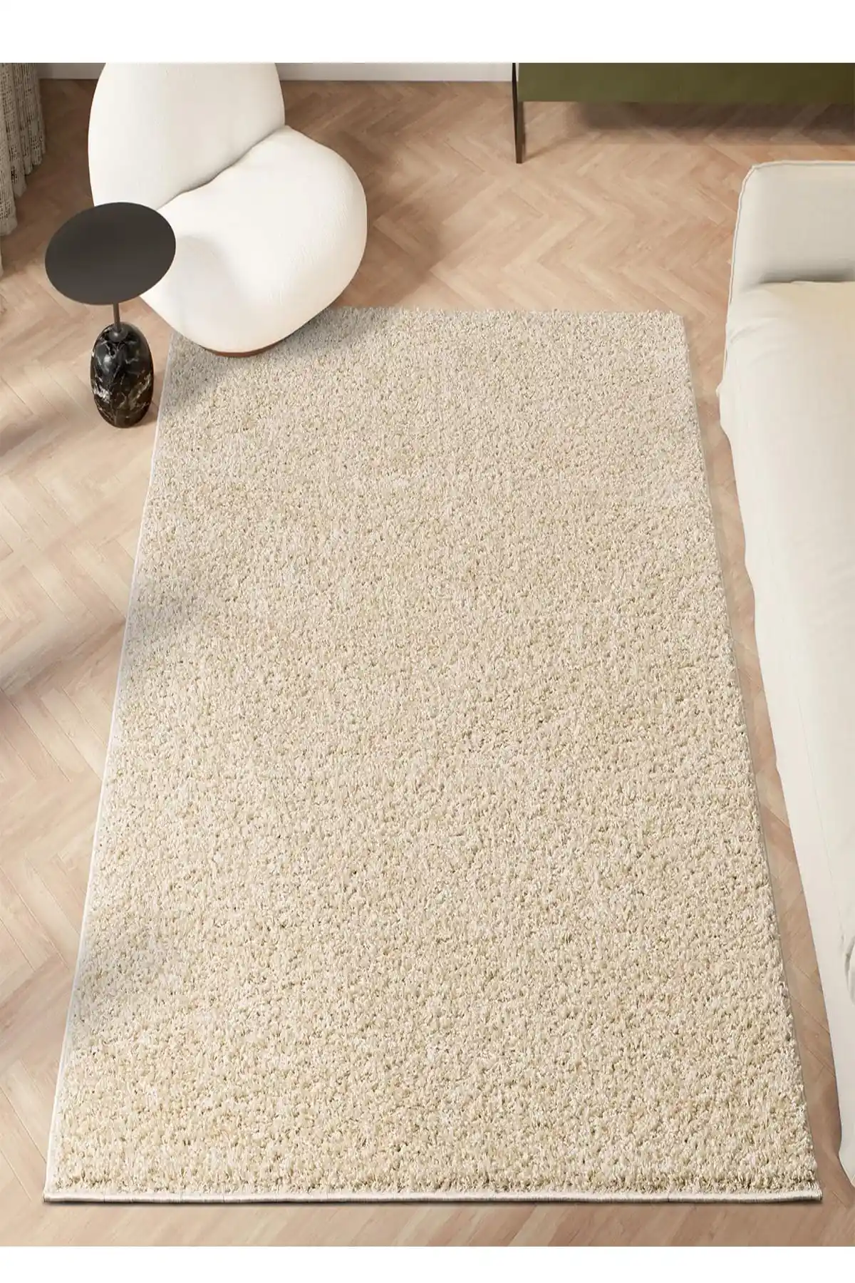 EUROBANO ve Serente Home Halı Karşılaştırması: Kullanıcı Yorumları ve Özellikler