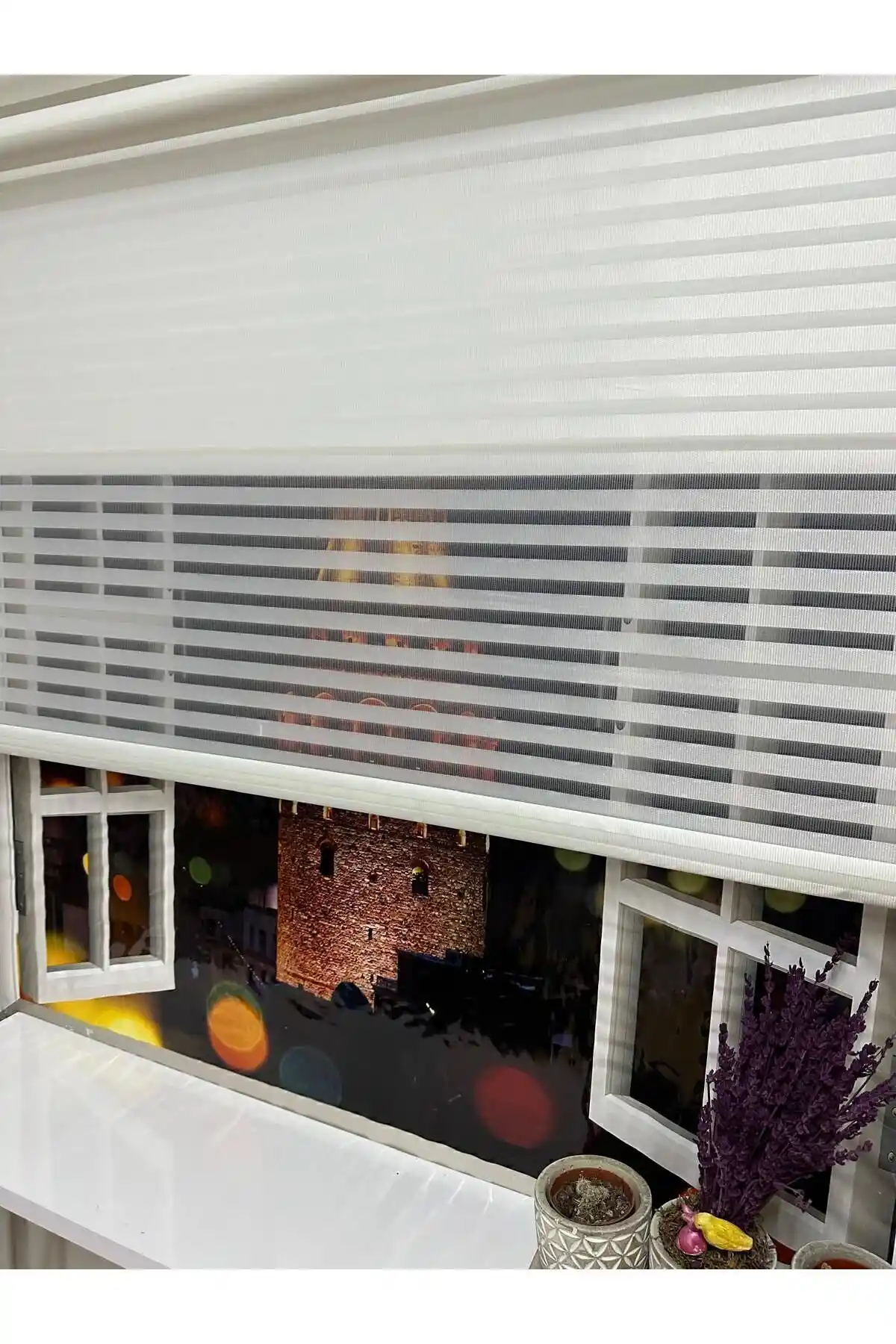 Ev Dekorasyonunda Stor Perdelerin Karşılaştırması: İREMKARAHOME ve VOLPER Modelleri