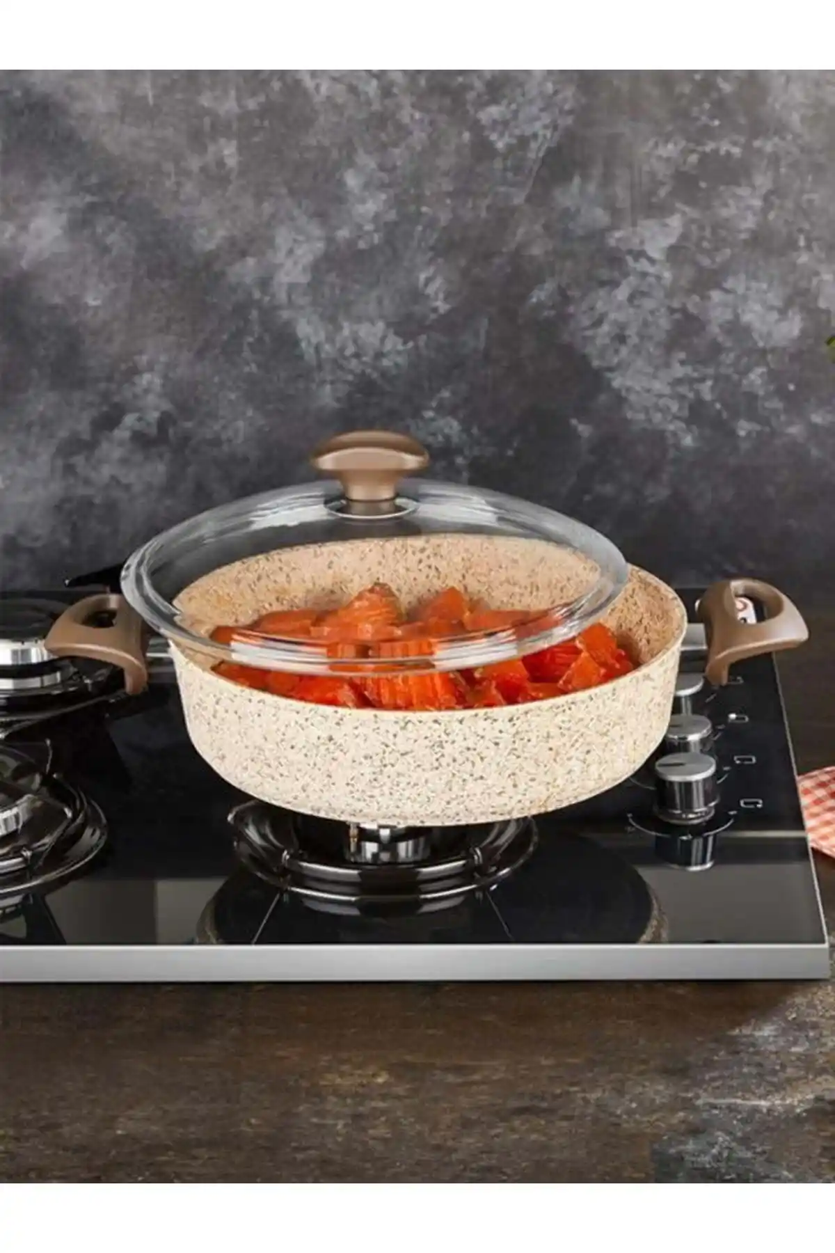 Falez Creamy 30 cm Granit Kaplamalı Sığ Tencere ile Sağlıklı ve Pratik Pişirme Deneyimi