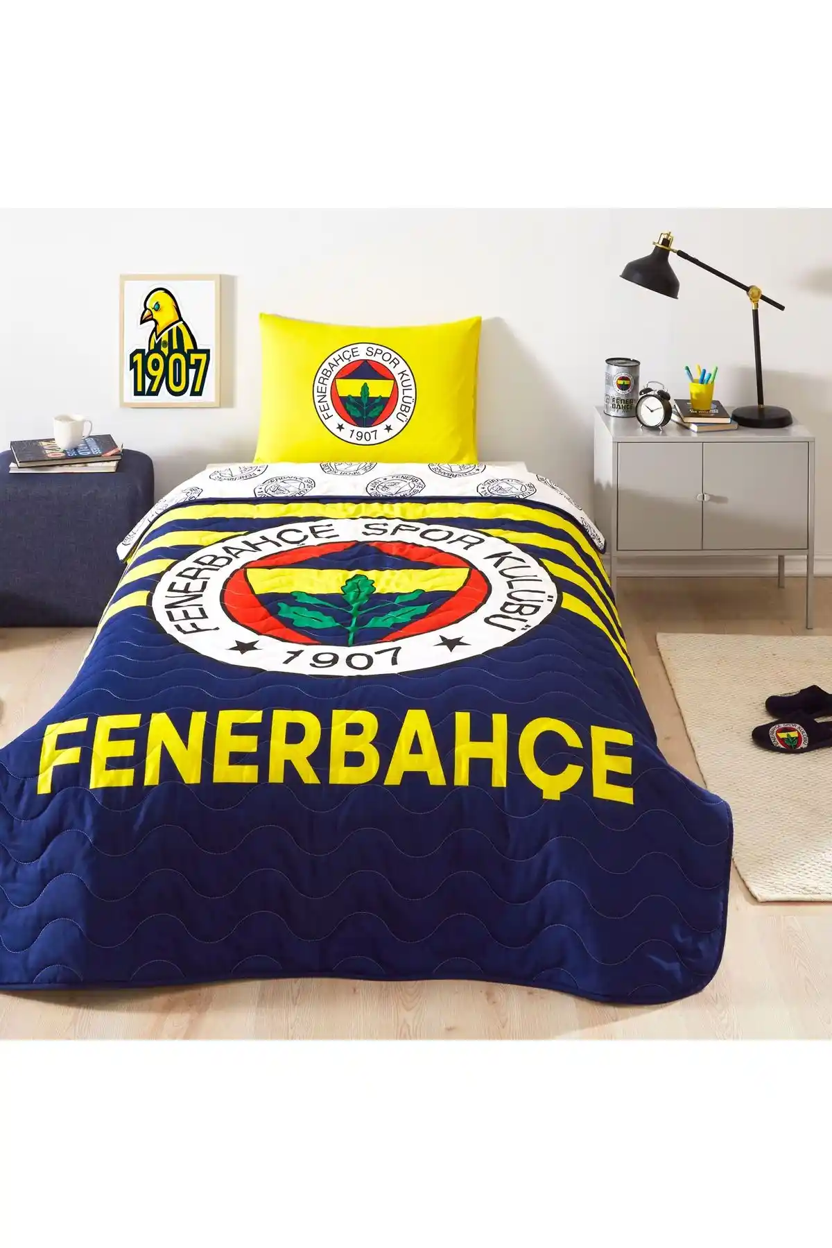 Fenerbahçe Lisanslı Tek Kişilik Yatak Örtüsü ve Yastık Kılıfı Şık ve Dayanıklı Tasarım