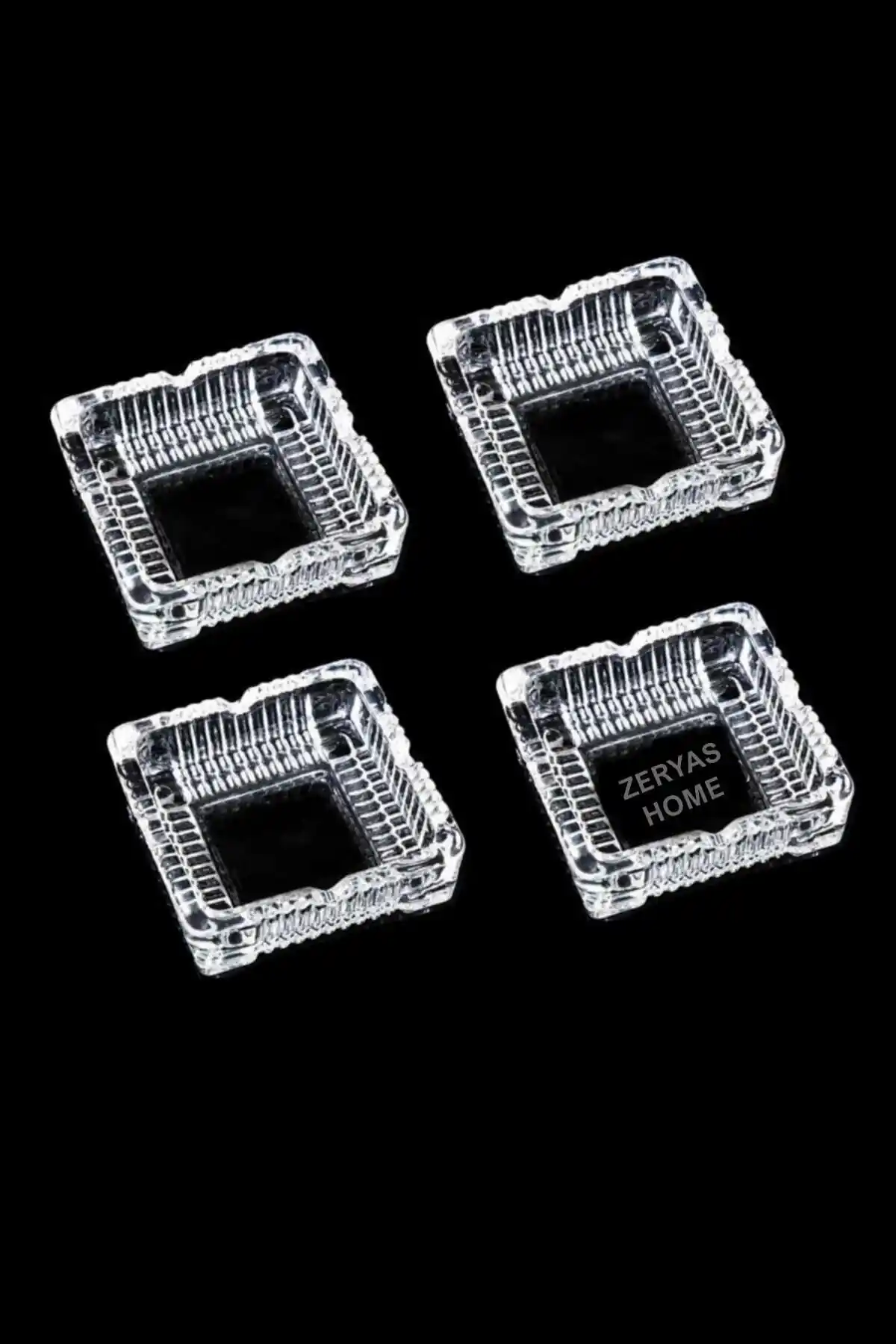 Genel Markalar 4 Adet Büyük Kare Cam Küllük Modern ve Şık Tasarım Özelliğiyle