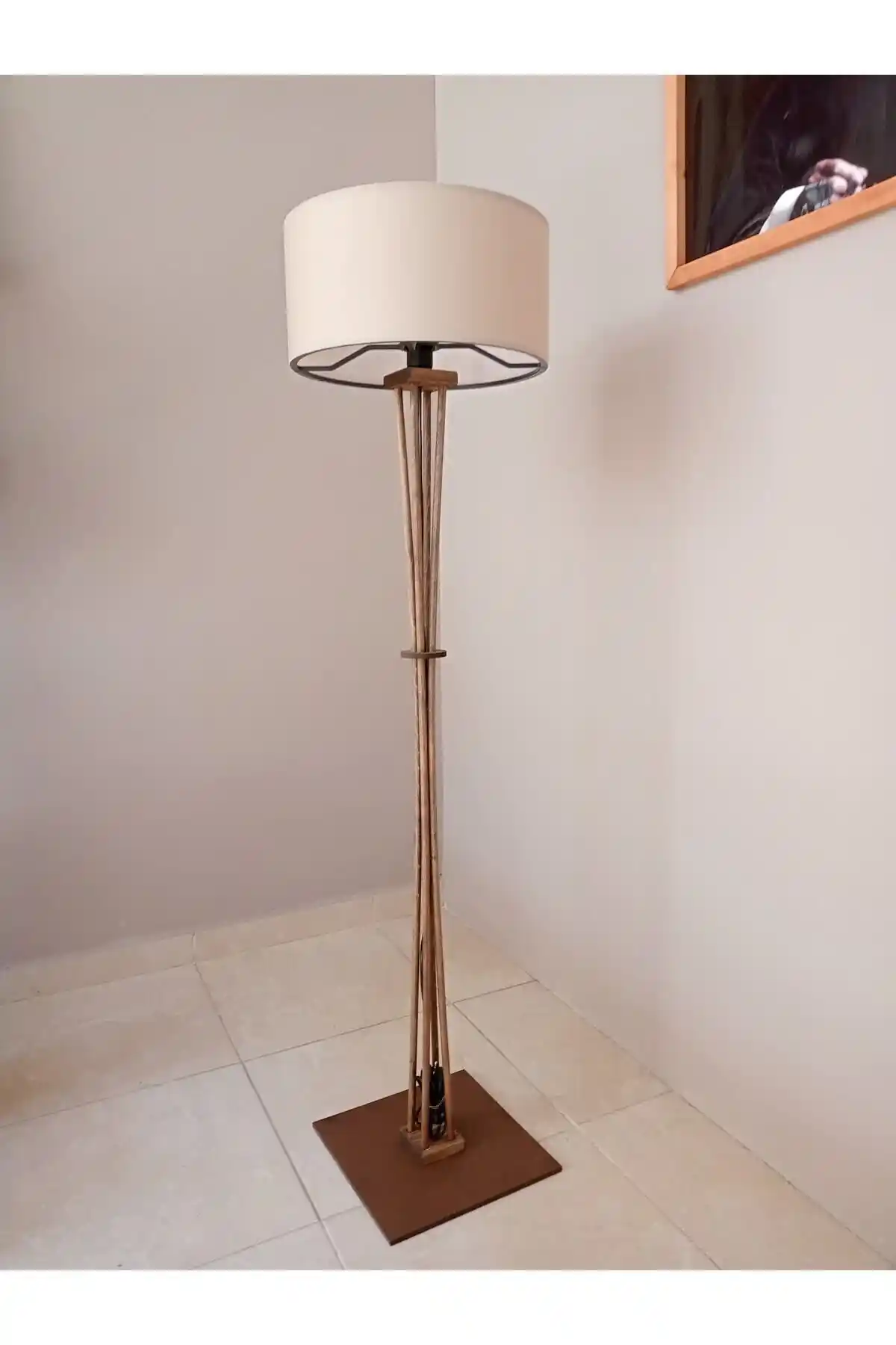 Genel Markalar Ahşap Lambader Ceviz Bohem: Modern ve Şık İç Mekân Aydınlatma Seçeneği