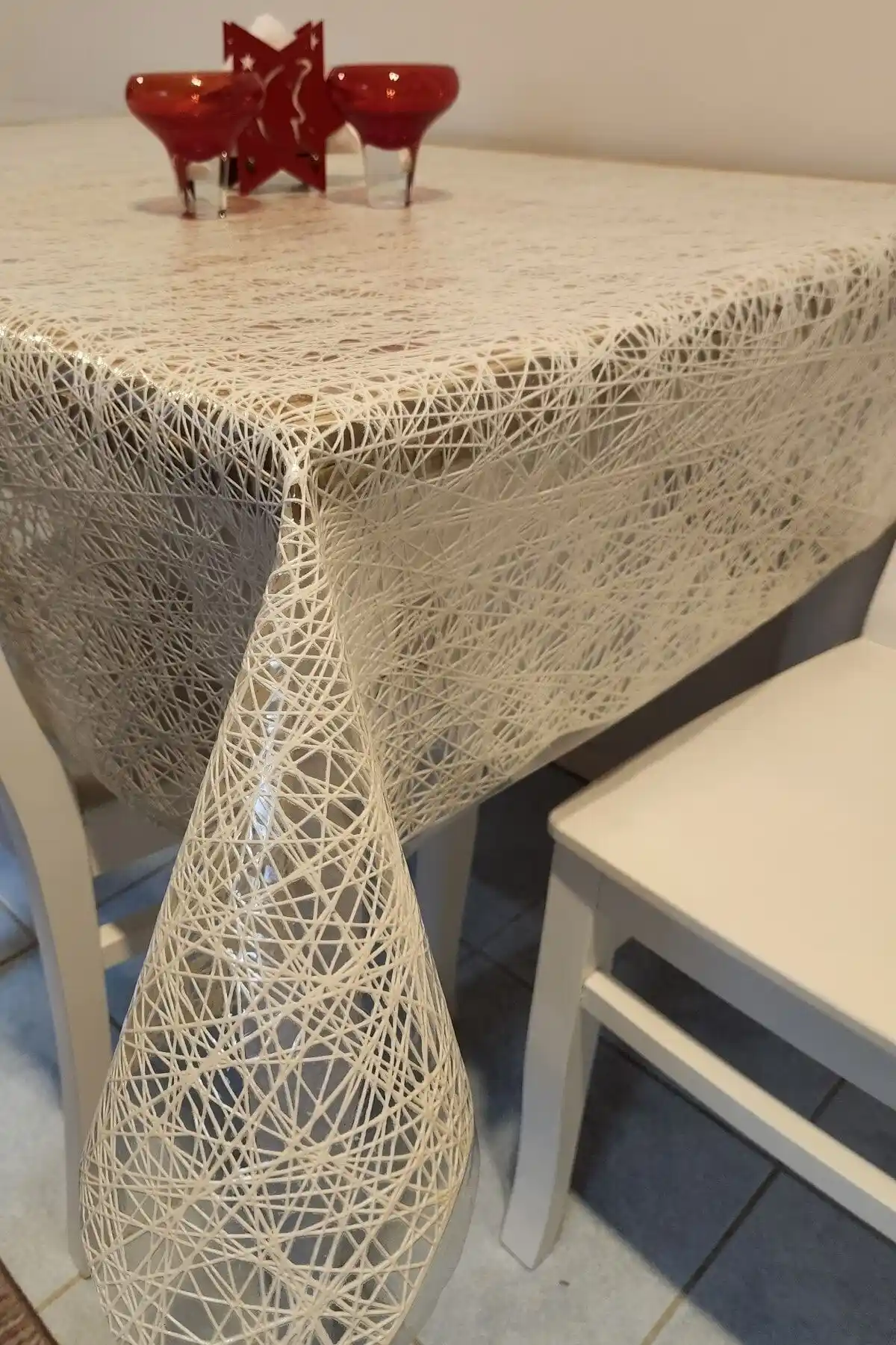 Genel Markalar Krem Ithal Pvc Muşamba: Şık ve Dayanıklı Masa Örtüsü Çeşitleri