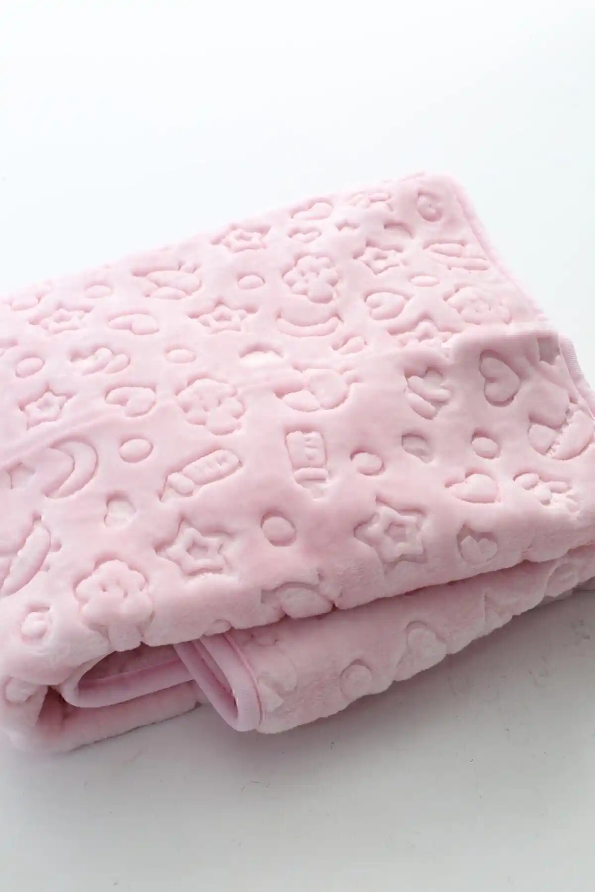 Golden Spring ve Özdilek Bebek Battaniyesi Karşılaştırması: Konfor ve Kalite Analizi