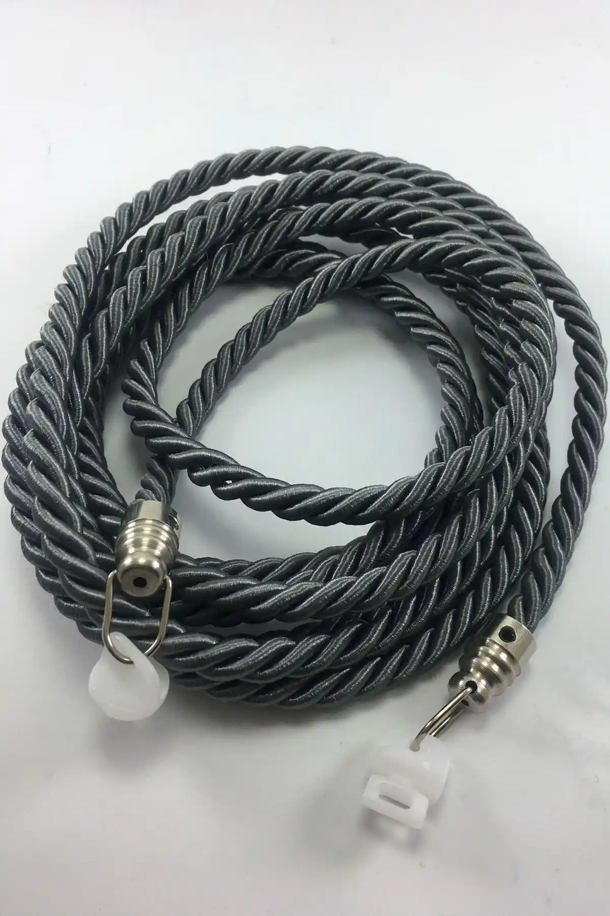 Halis Ticaret ve Osmanbey Perde Kruvaze Aparatları Karşılaştırması