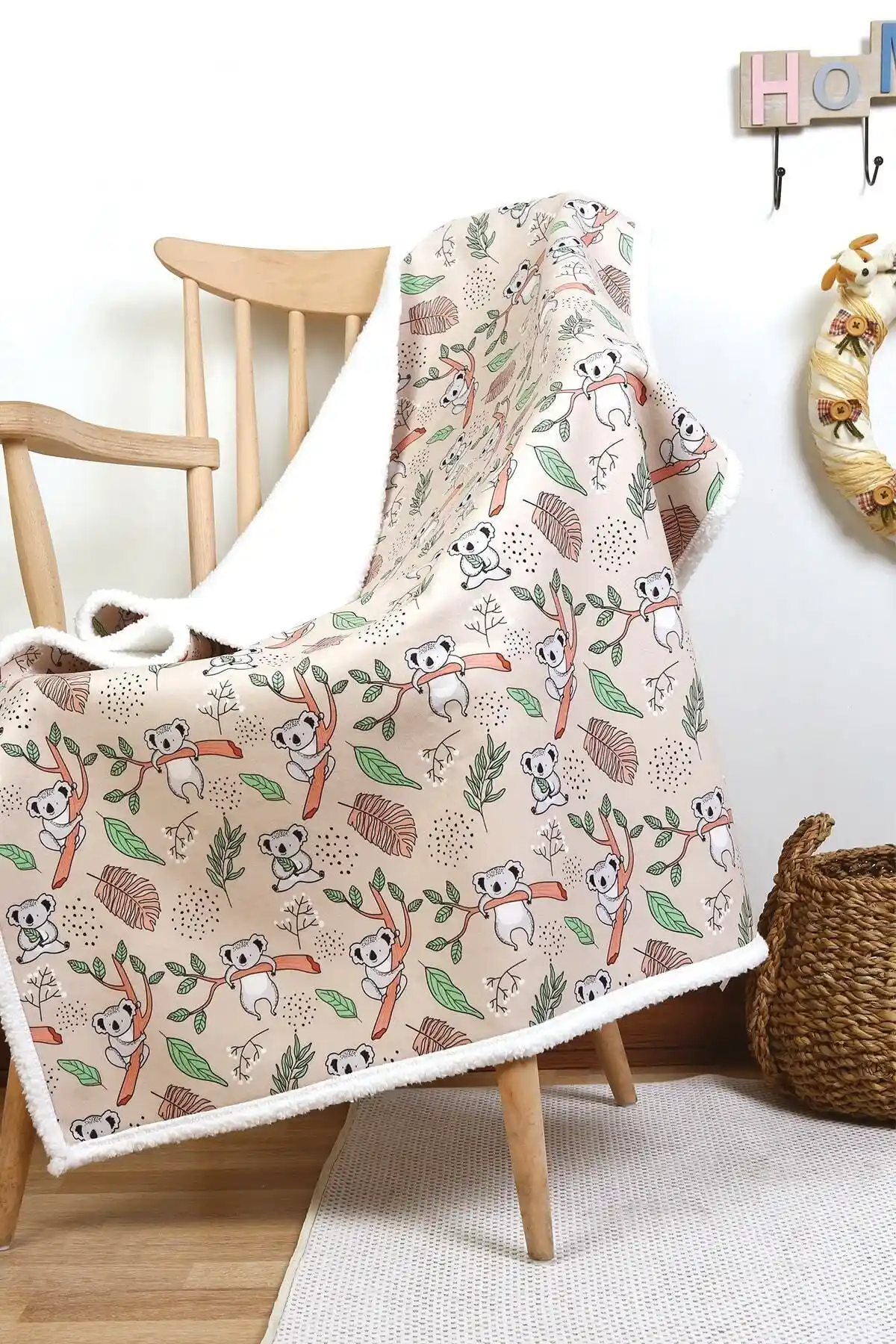 HAMUR Fluffy Bebek Battaniyesi: Yüksek Kaliteli, Çok Yönlü ve Şık Bebek Uyku Ürünü