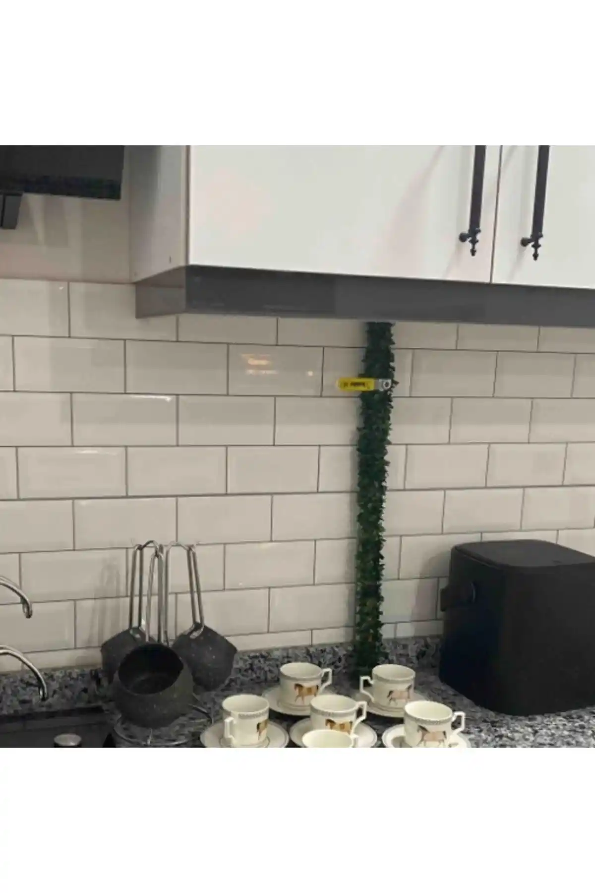 Hanedanev ve OGWANTO Yapay Süs Ürünleri Karşılaştırması ve Dekorasyon İpuçları