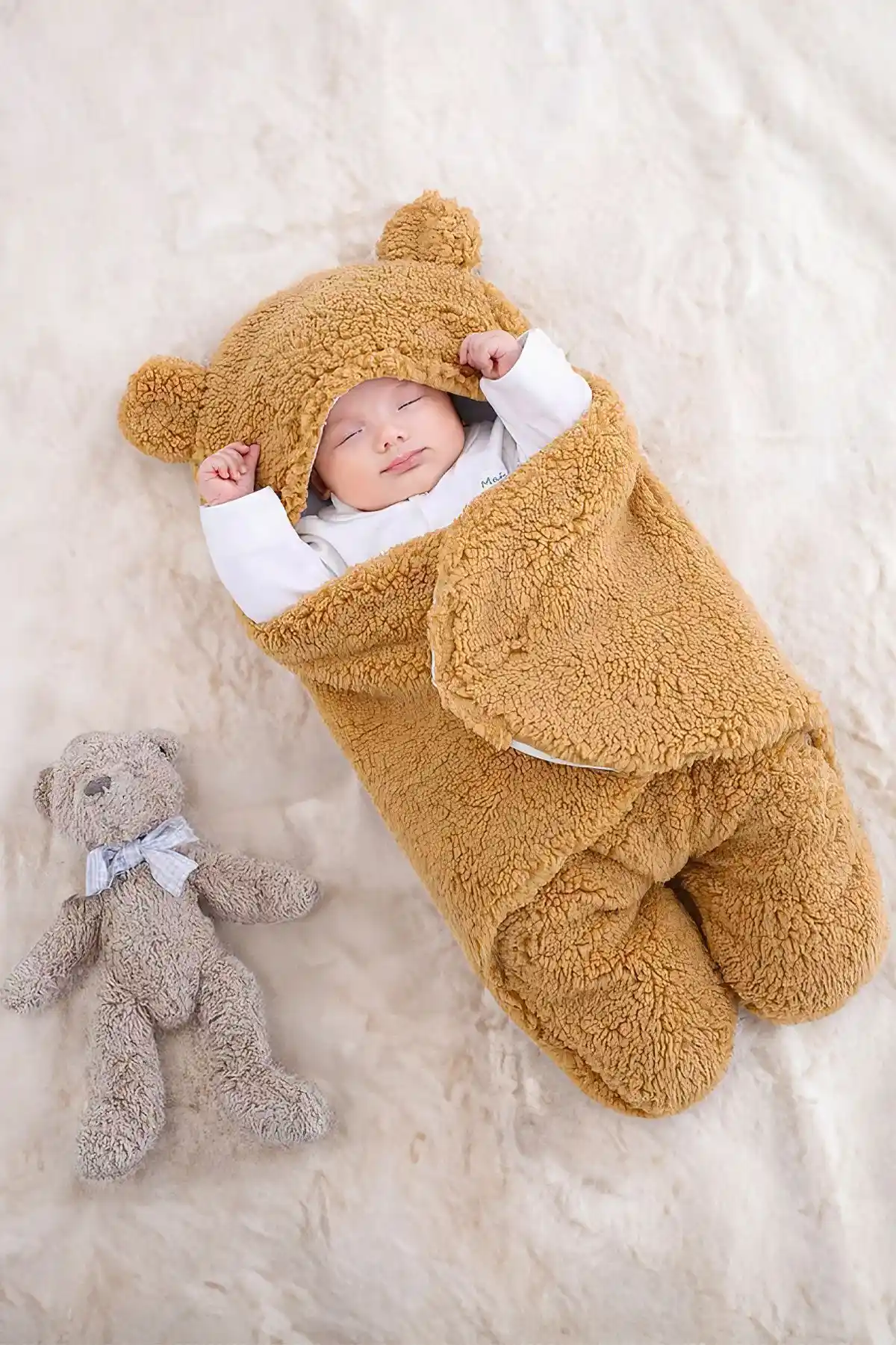 Hilyus 0-12 Ay Bebek Dış Kundak ve Battaniye Konfor ve Güvenlik Sunar