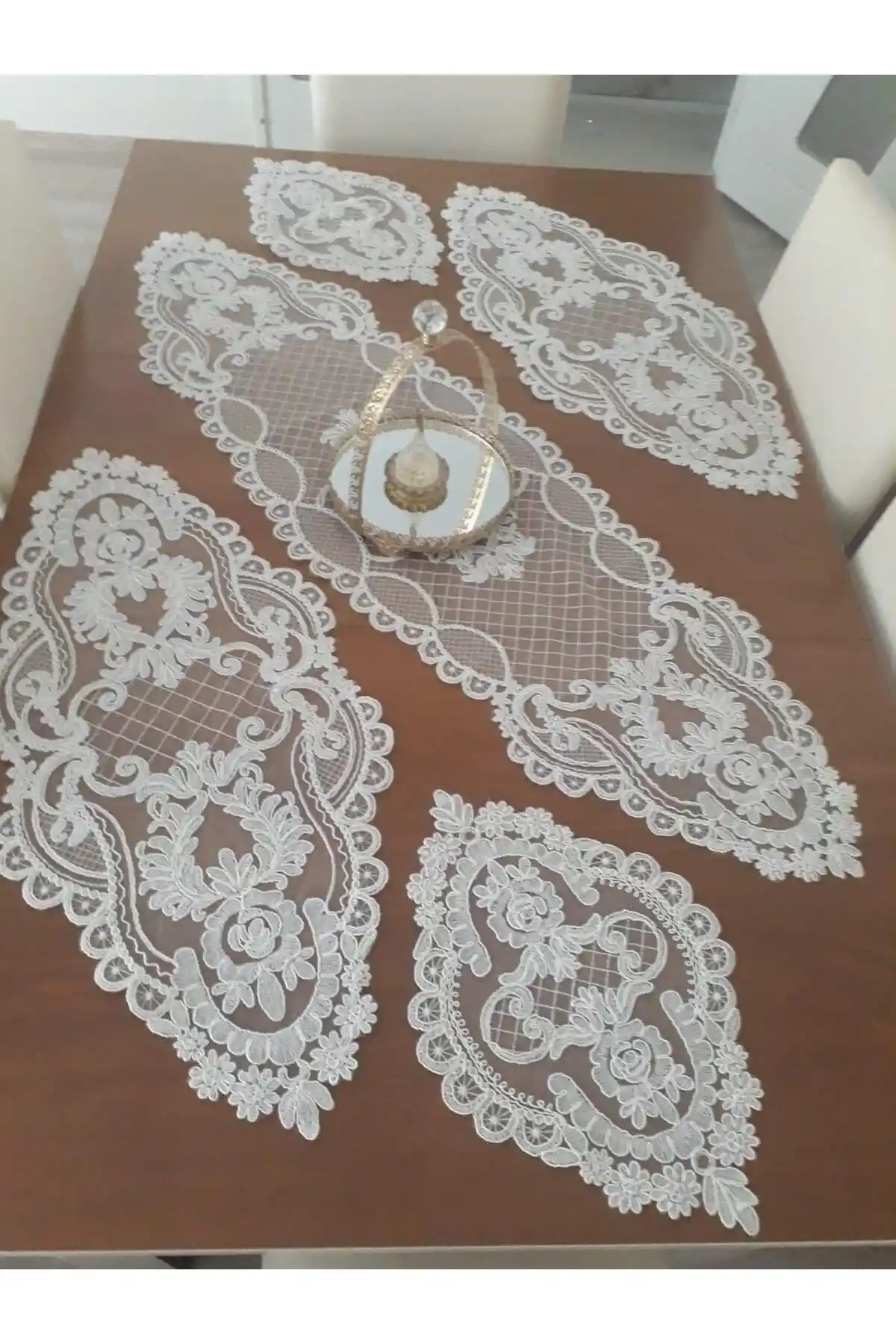 Home Afrodit Dantel 5 Parça Salon Takımı Estetik ve Dayanıklı Tasarımıyla Modern Dekorasyon İçin Uygun