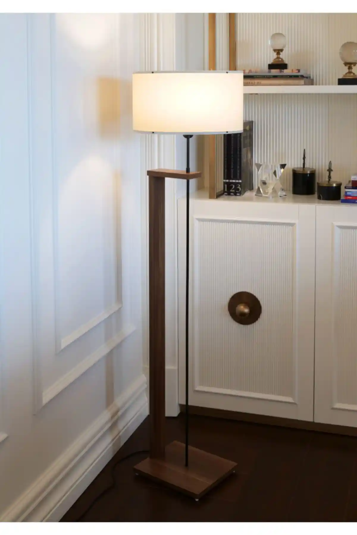 HOMİNG Pi Krem Kumaş Ahşap Gövdeli Lambader Oturma Odası ve Mekanlar İçin Modern Aydınlatma Çözümü